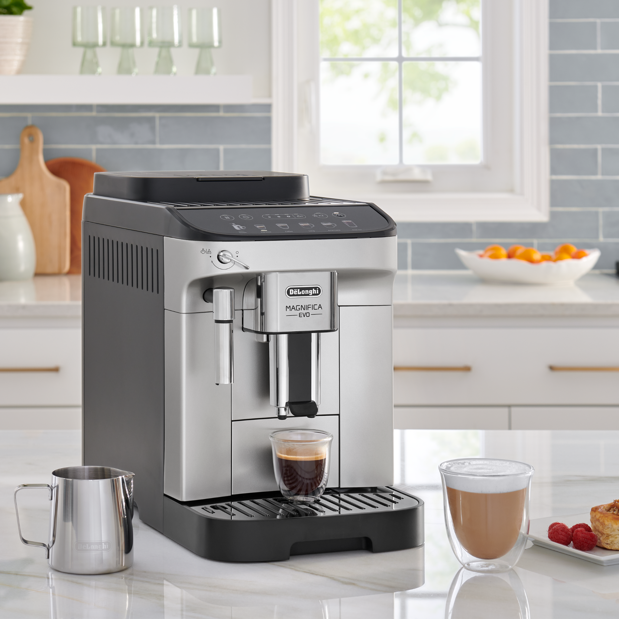 Machine à café automatique Magnifica Evo avec buse - De'Longhi De'Longhi