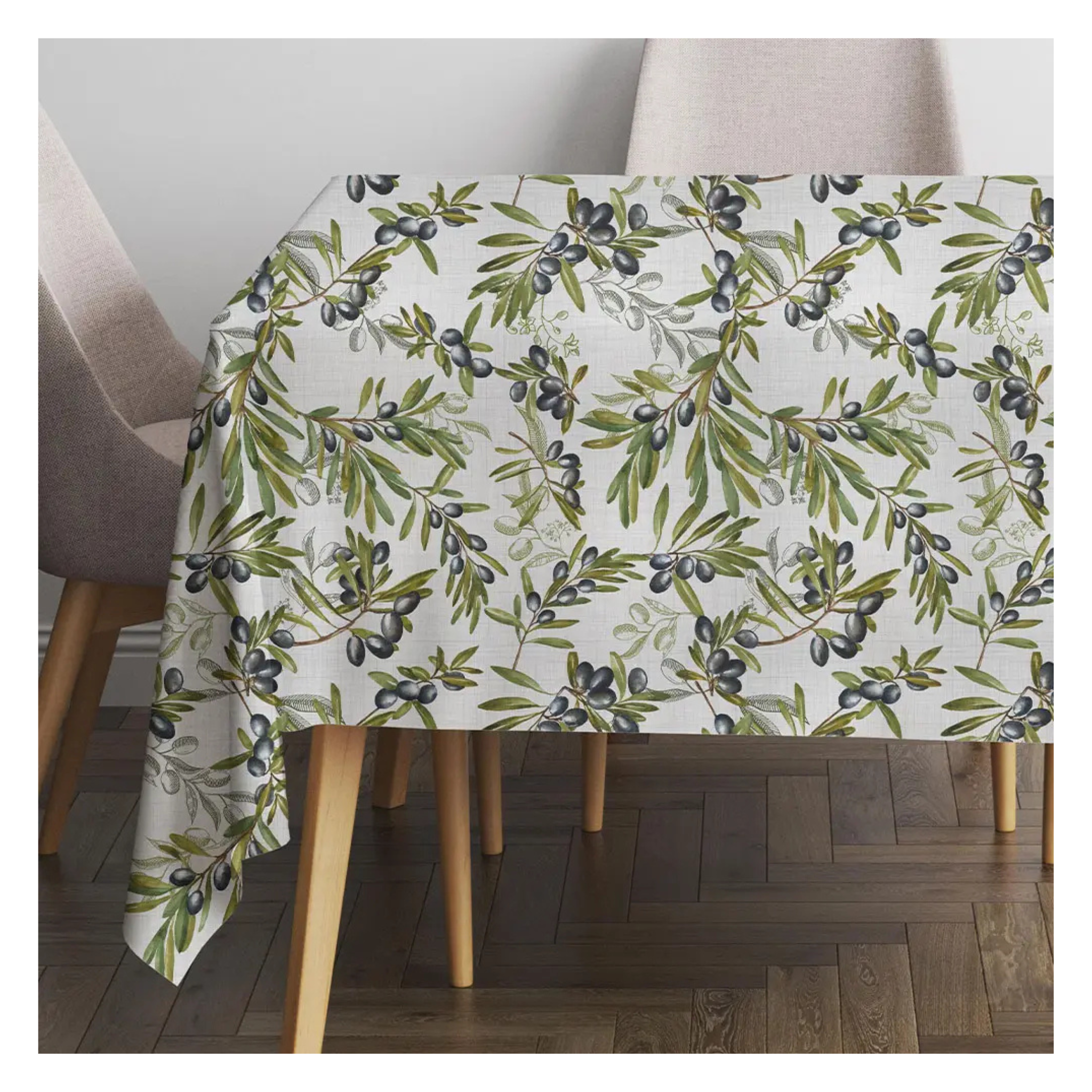 Nappe en polyester Euro 58 x 94"