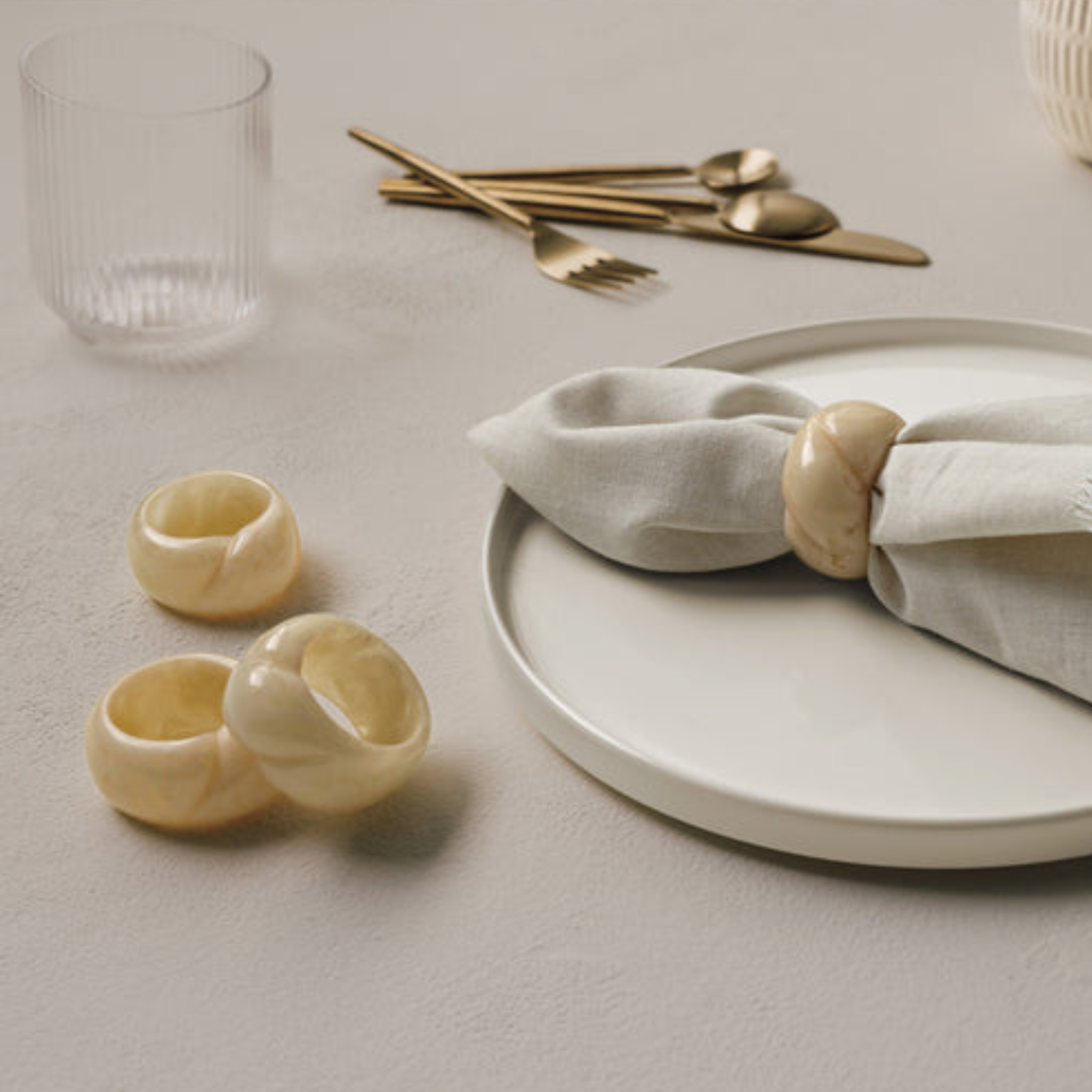 Set of 4 Ivory Napkin Rings - Danica