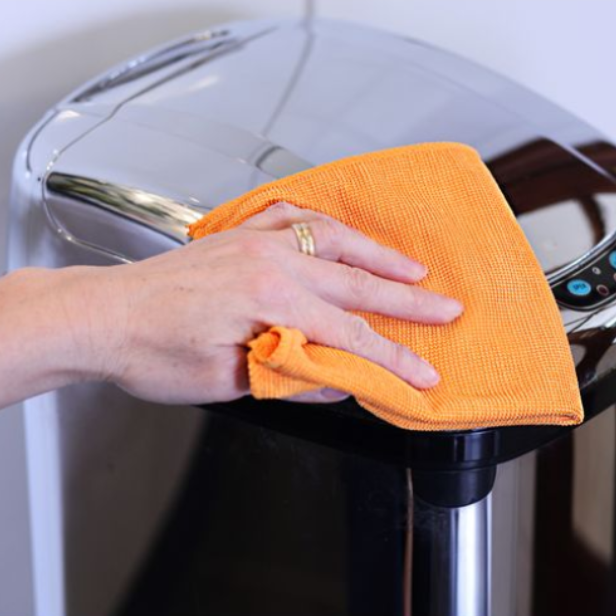 Lingette de nettoyage orange 35x30cm