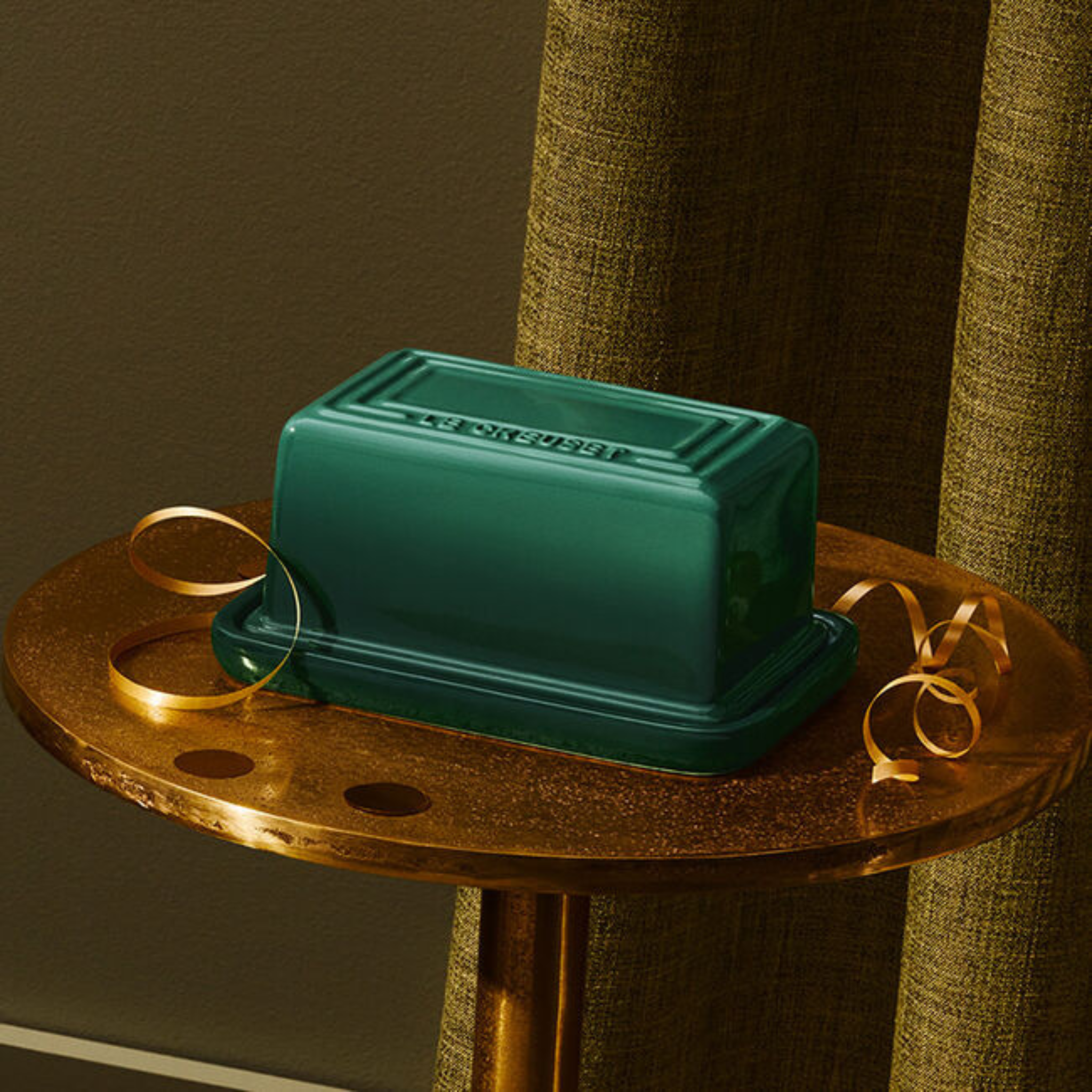 Artichoke Stoneware Butter Dish - Le Creuset