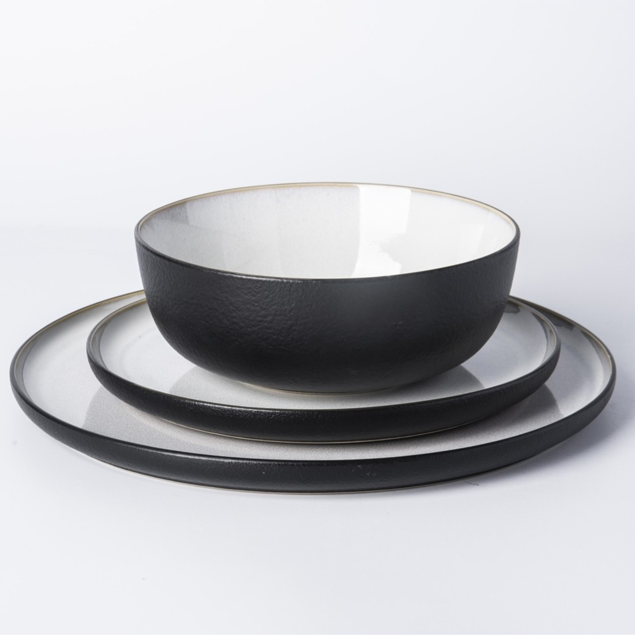 Quartz Black 12-piece dinnerware set
