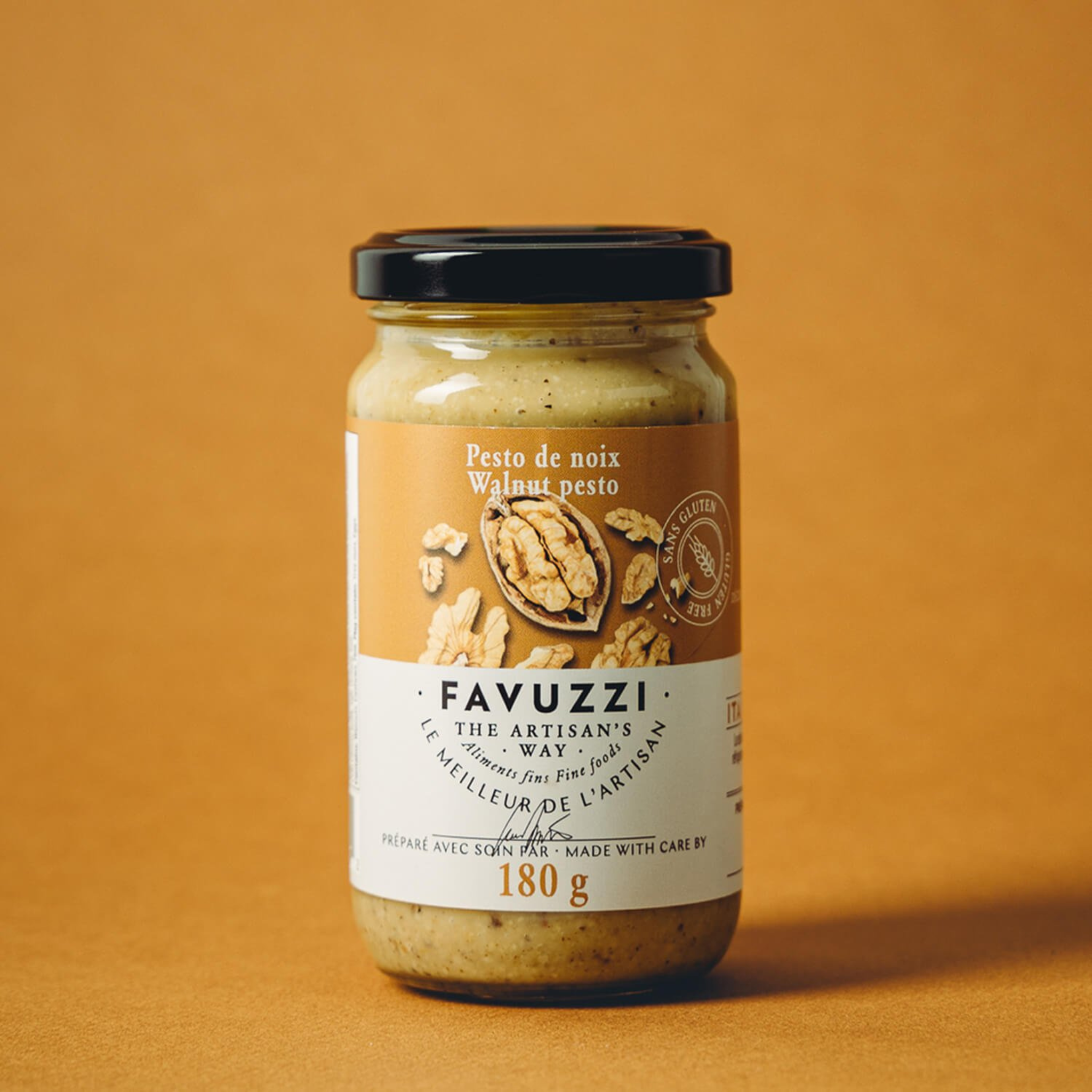 Pot of Pesto de noix 180g with walnuts and cashews by Favuzzi, gluten-free and artisanal