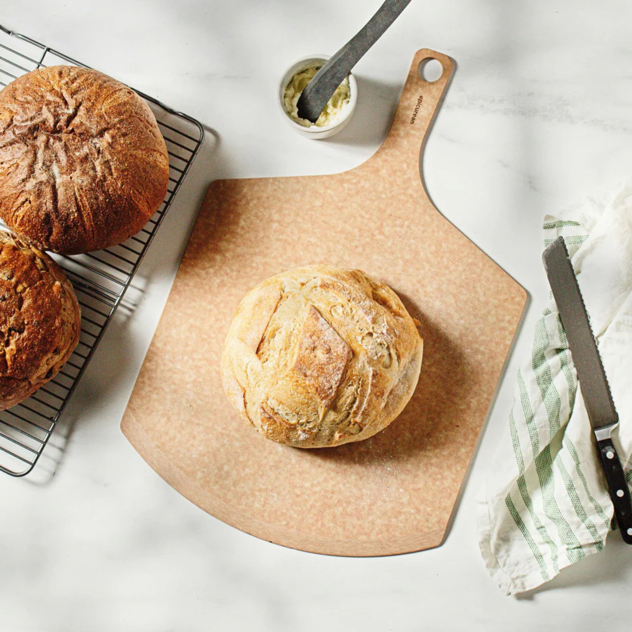 Pelle à pizza Naturel 19,5 x 12 pouces - Epicurean