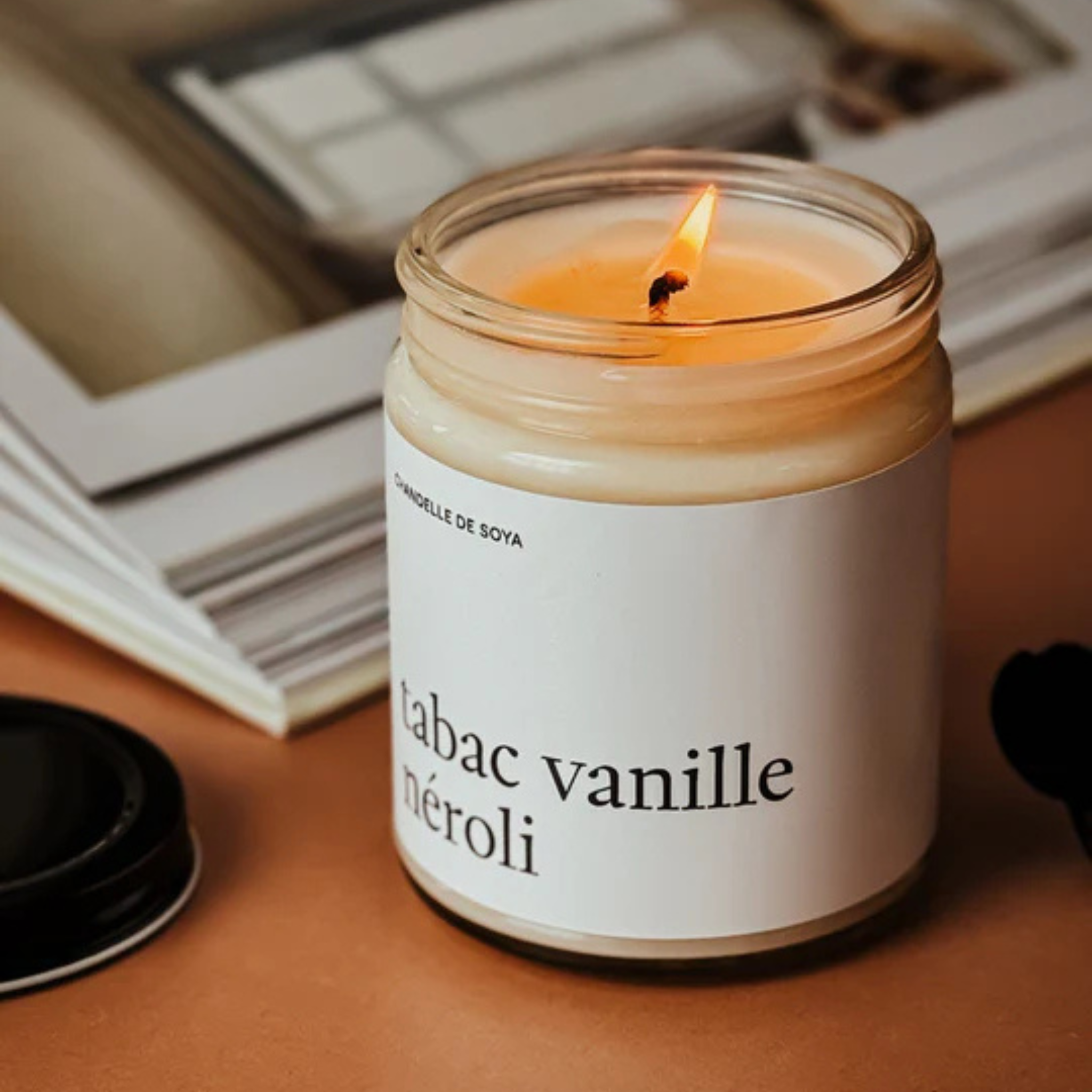 Chandelle de soya Tabac vanille néroli 270 ml – Marée Chandelles