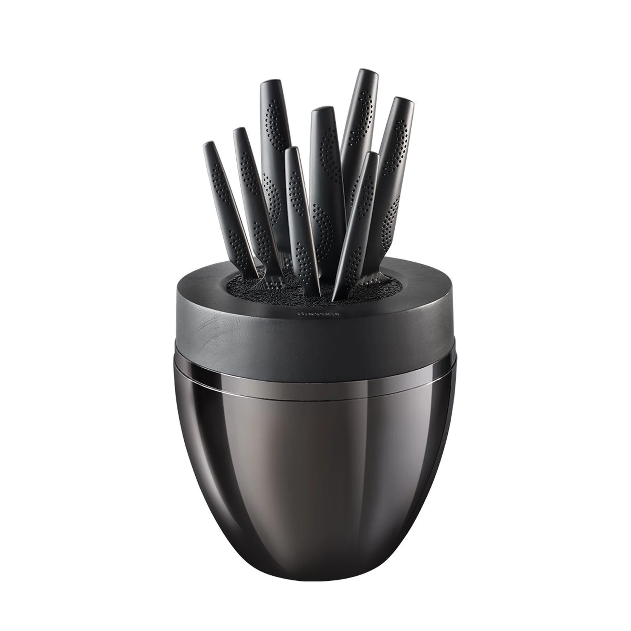 détail du bloc en acier miroir avec rebord en bois d’acacia