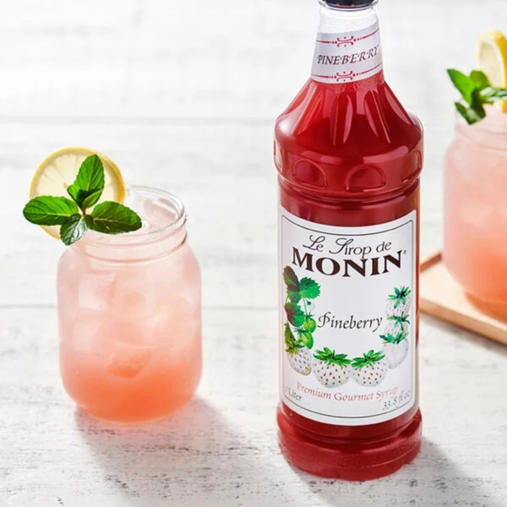 White Strawberry Syrup 1L - Monin