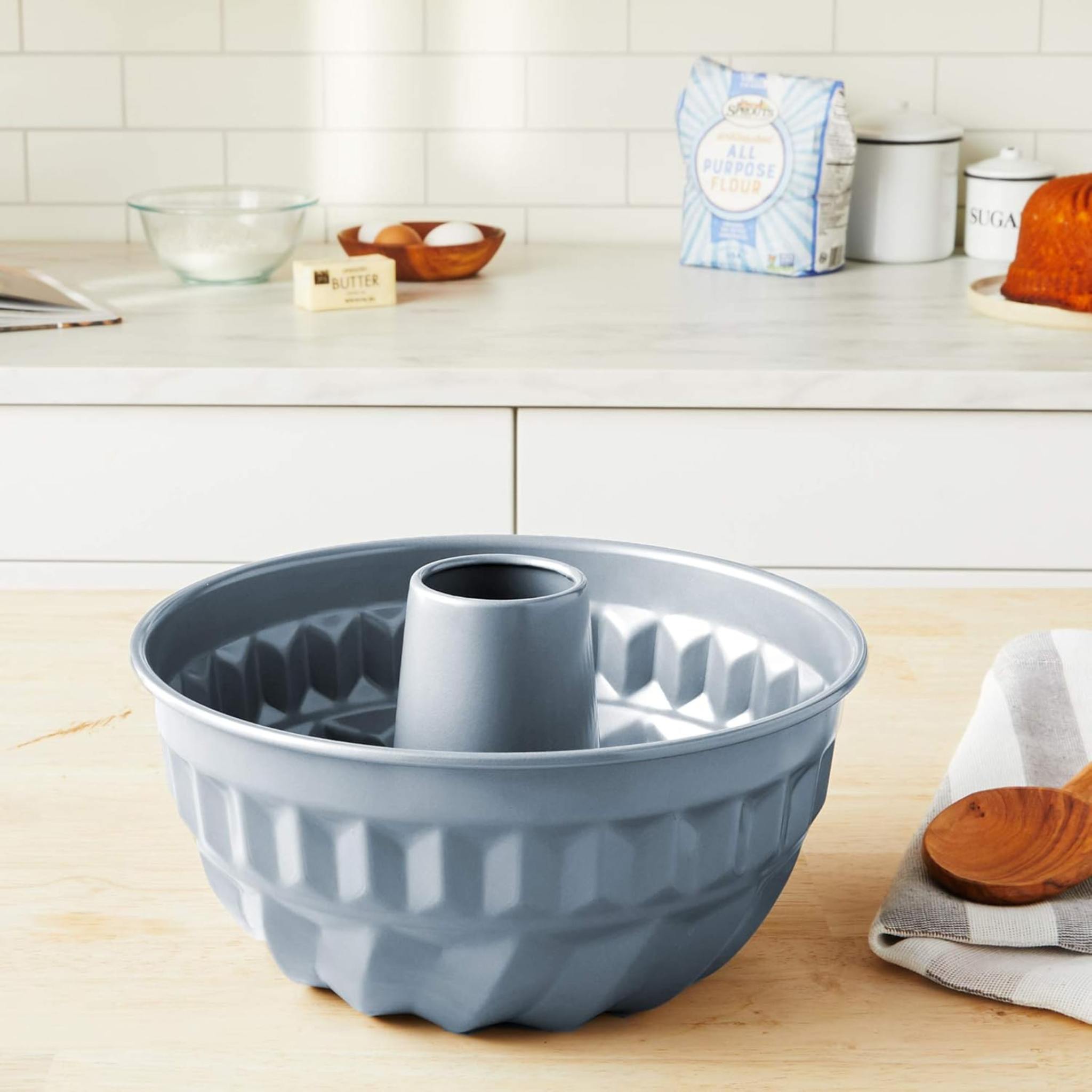 Moule à gâteau Bundt antiadhésif 8.75" - Fox Run