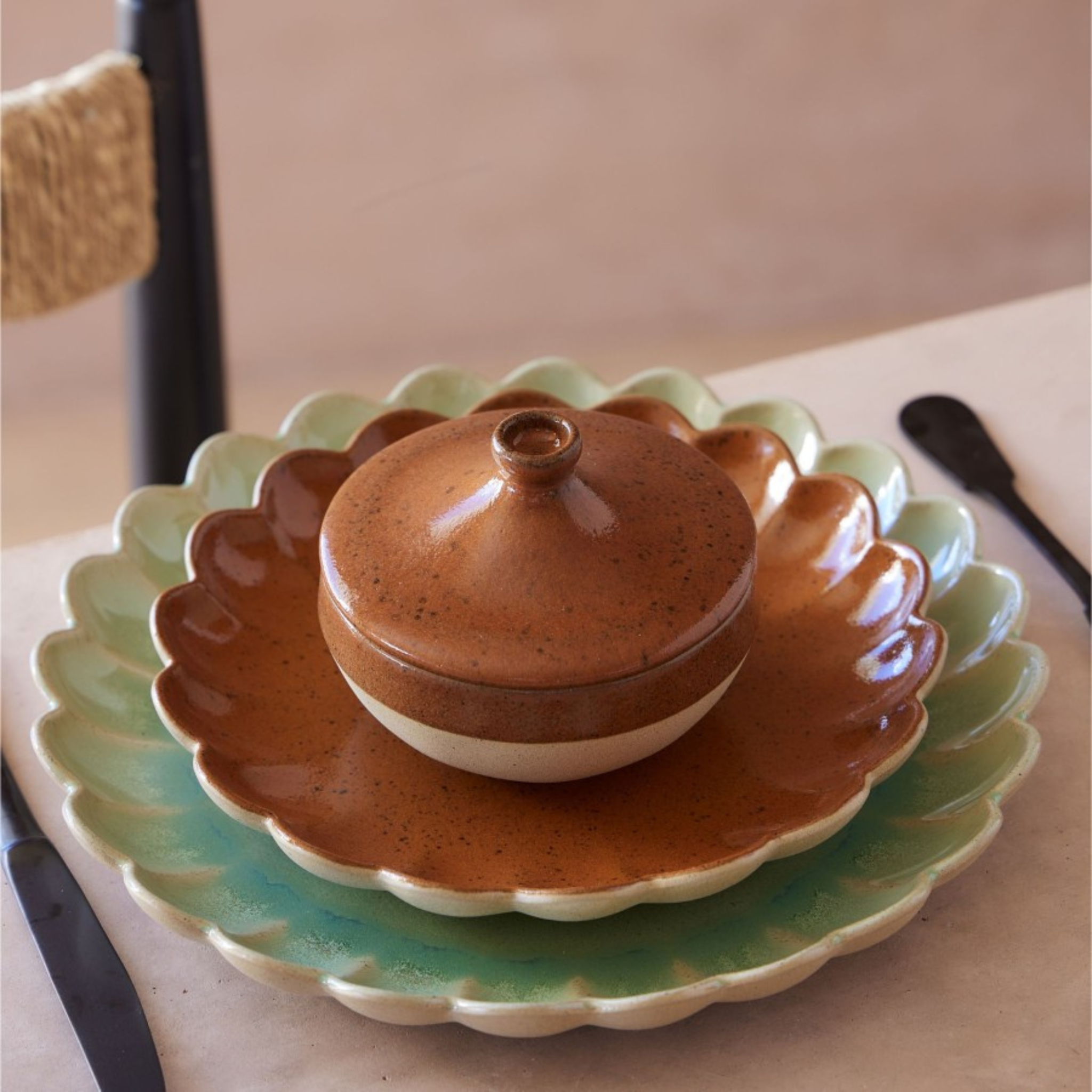 Cinnamon Shell Plate 22 cm - Costa Nova