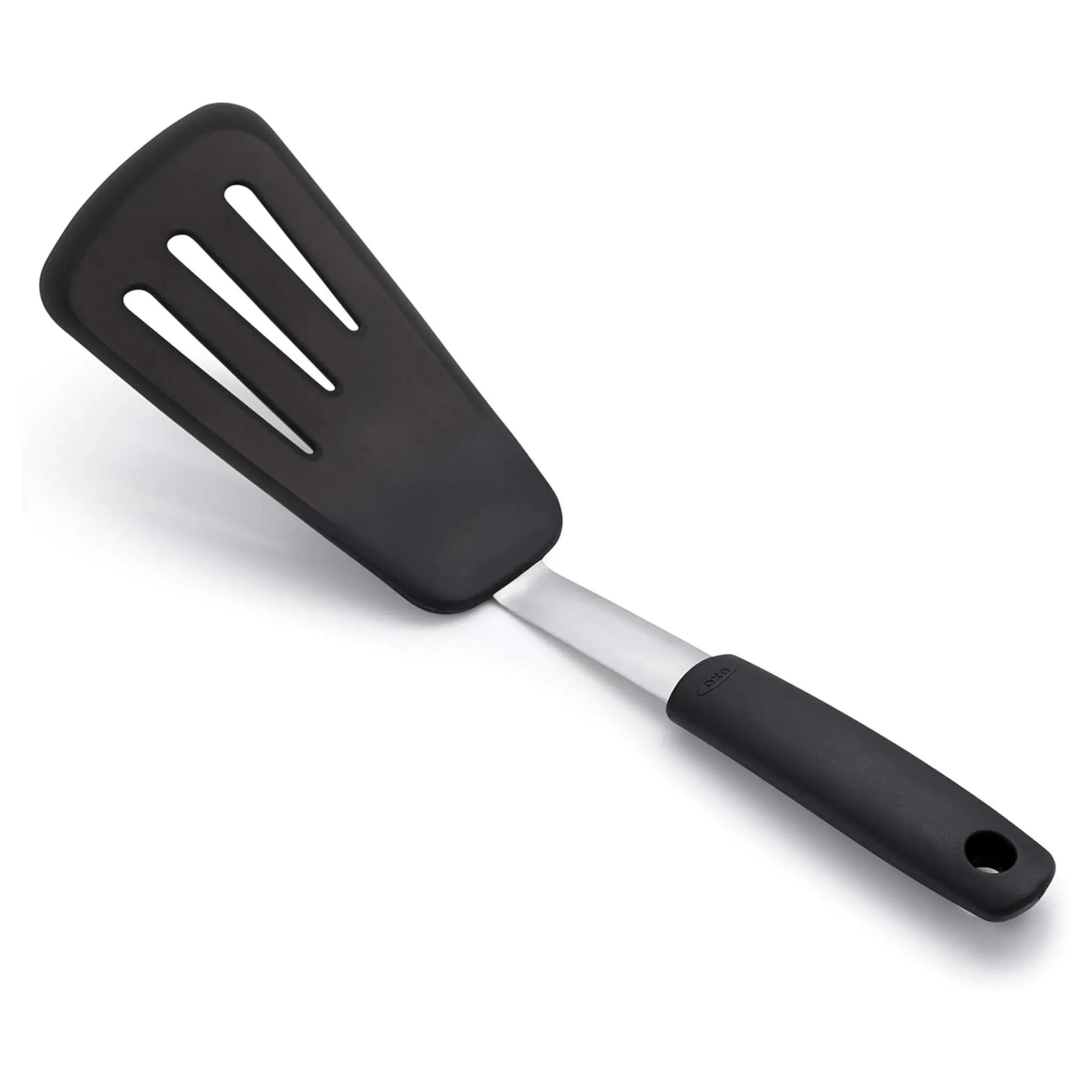 Spatule flexible à omelette en silicone noire Good Grips OXO avec noyau acier inoxydable résistante à la chaleur