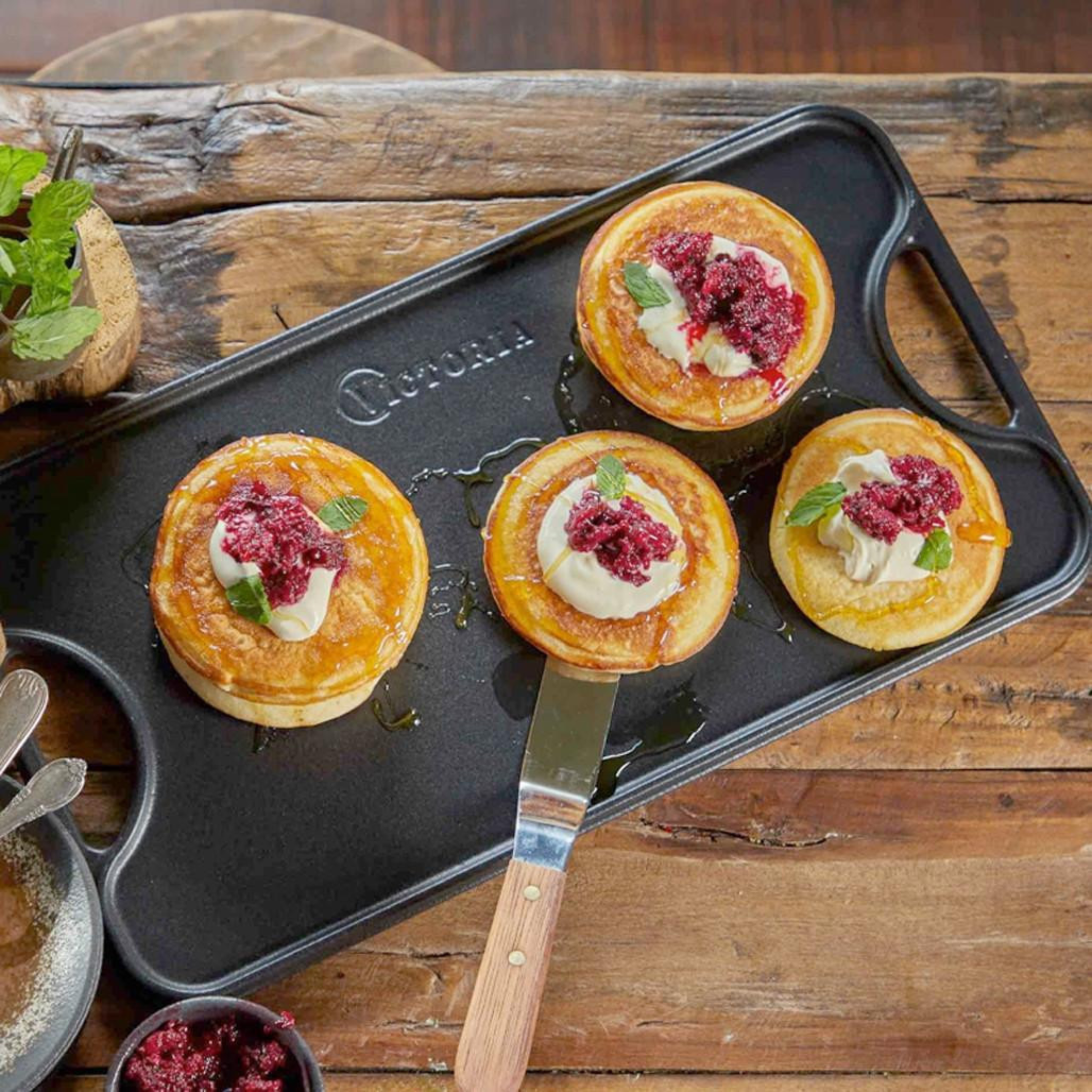 Plaque de cuisson réversible en fonte 47 x 25 cm – Victoria