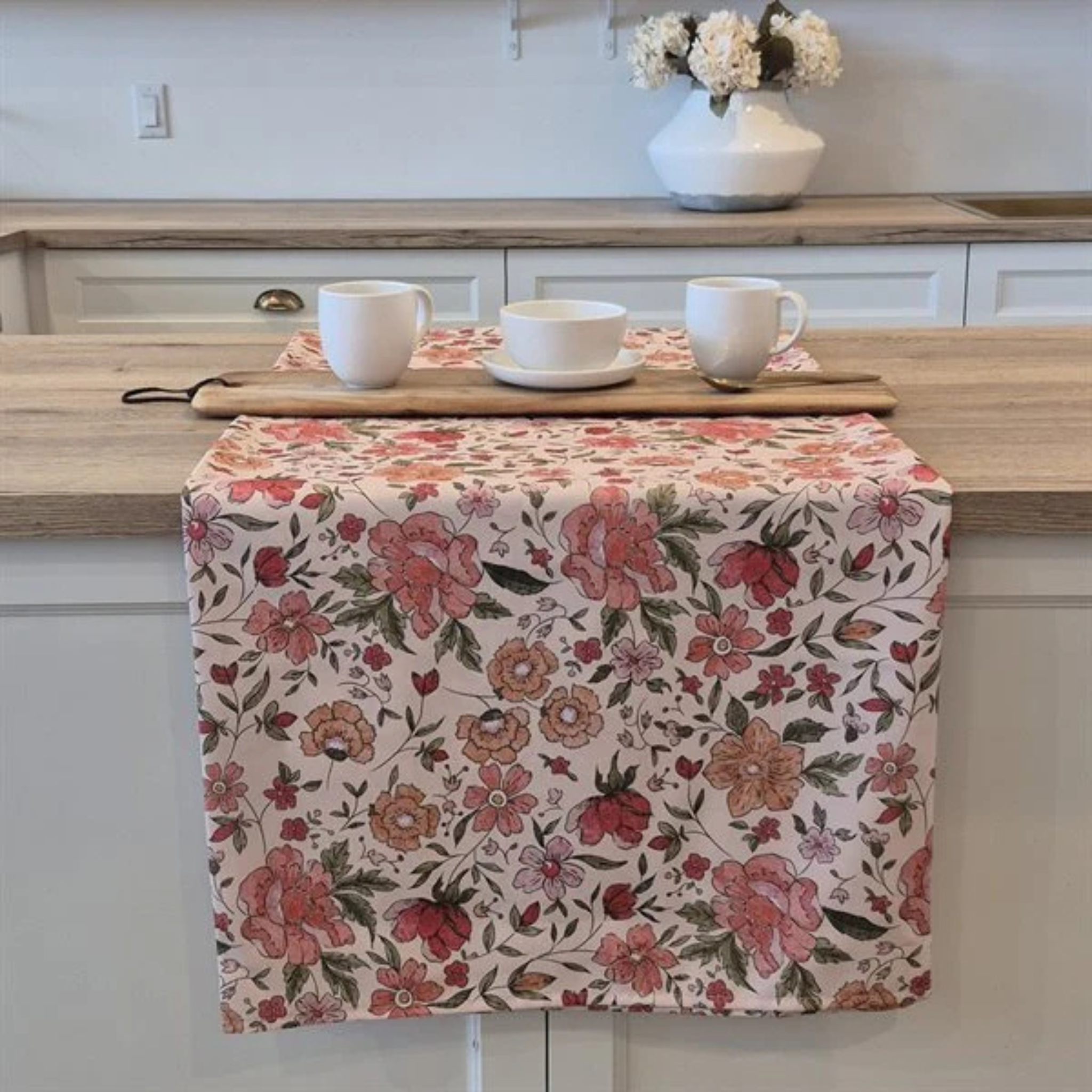 Brunelli Floral Print Tablecloth 60" x 108"