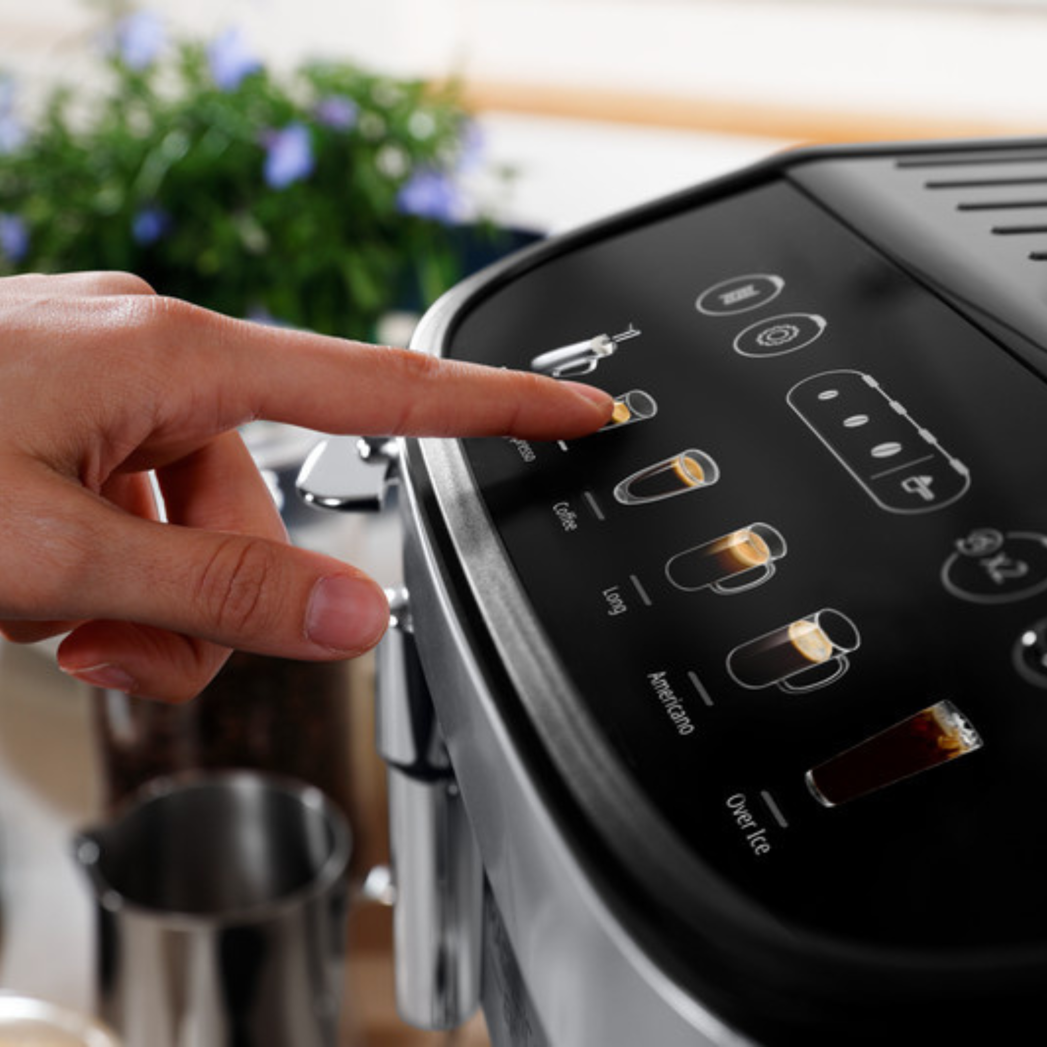 Machine à café automatique Magnifica Evo avec buse - De'Longhi De'Longhi