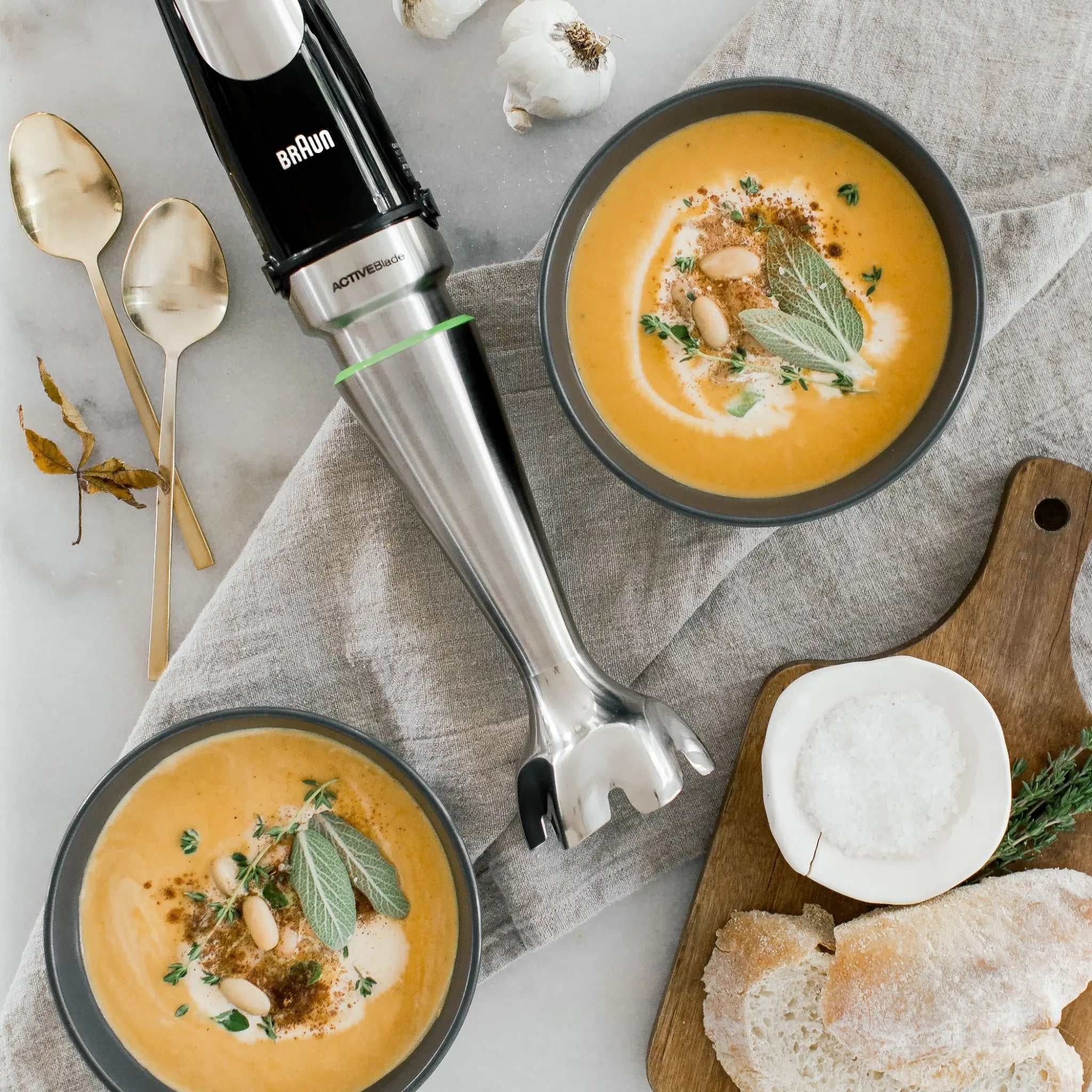 Mélangeur à main Braun MultiQuick 9 700W avec accessoires pour mixage efficace