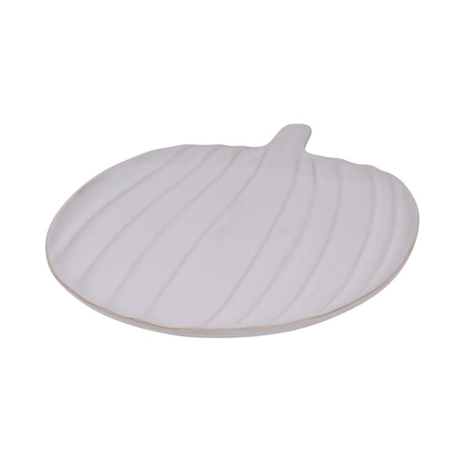 Assiette blanche en forme de citrouille