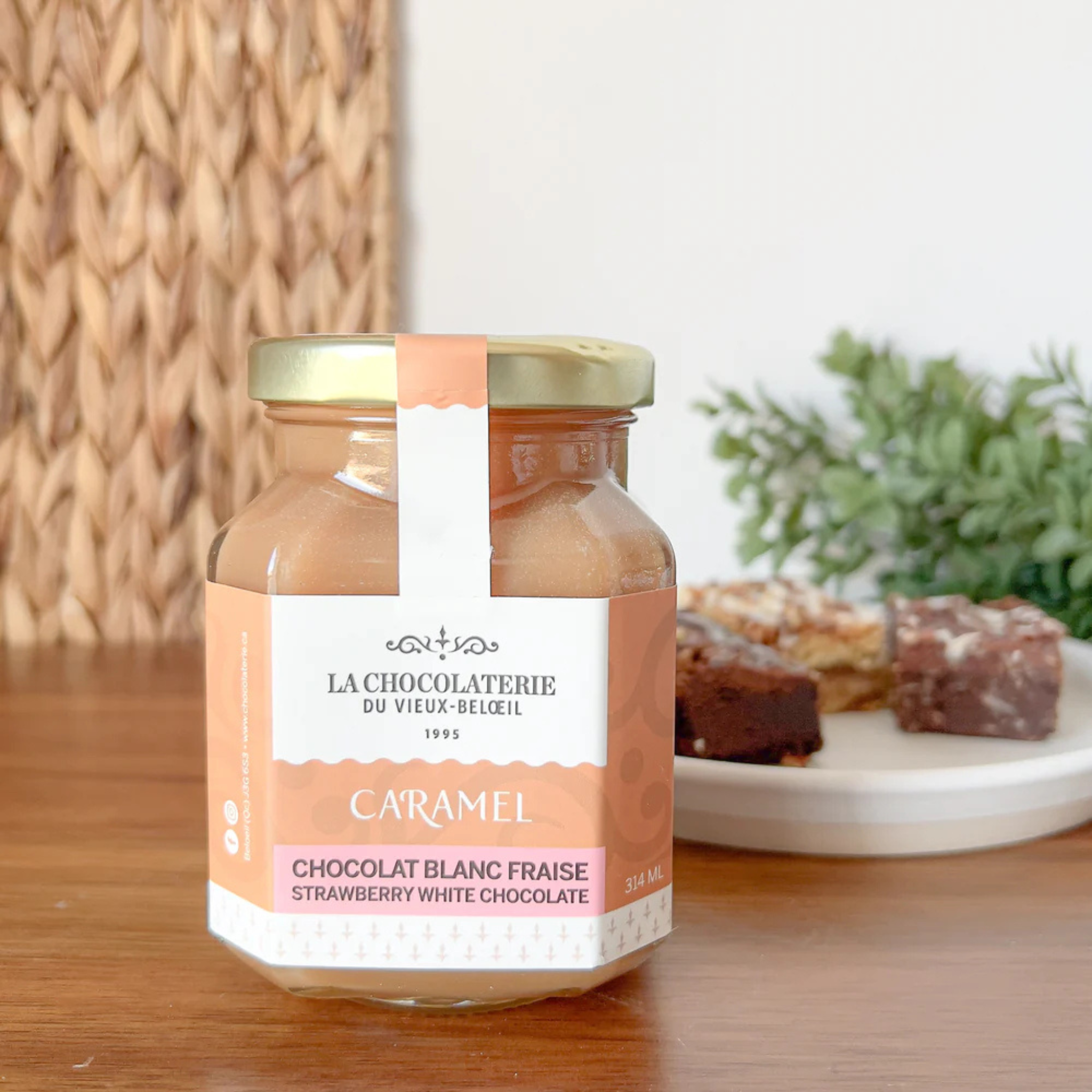 Caramel au chocolat blanc et fraise 314 ml