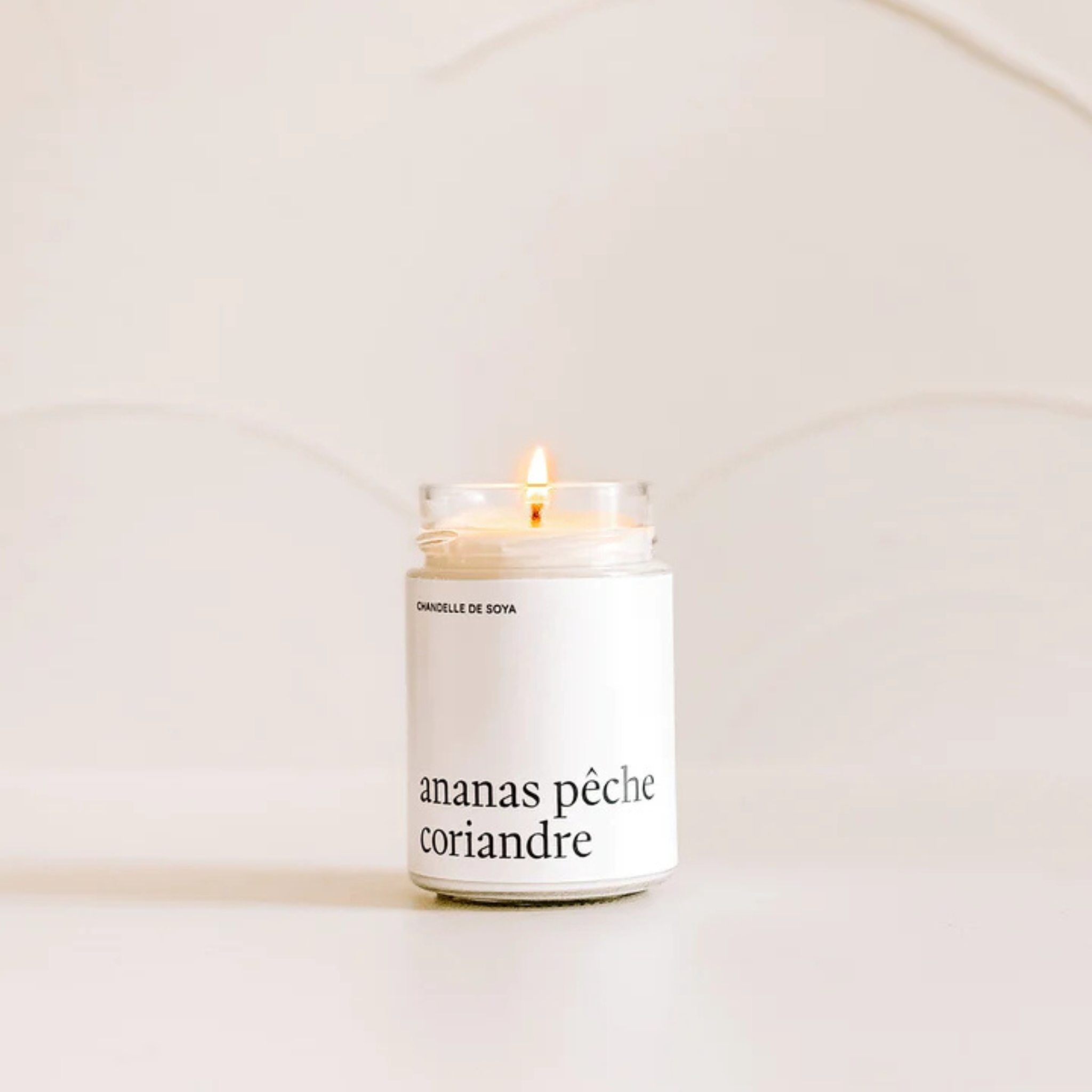 Soy Candle Pineapple, Peach and Coriander 314 ml - Marée Candles