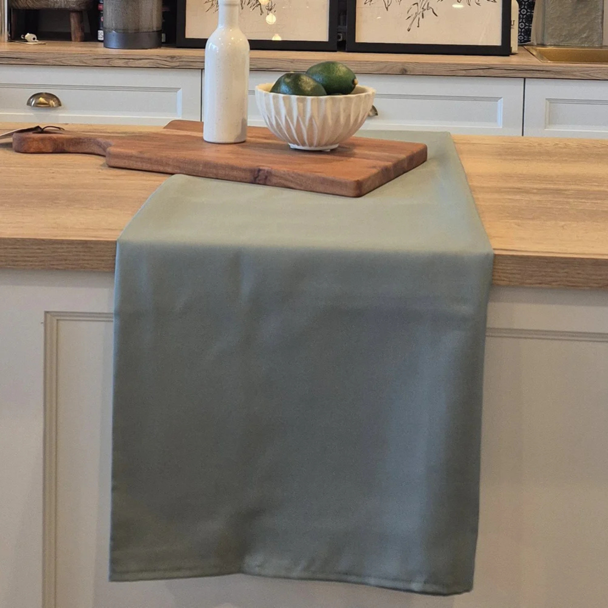 Nappe ronde unie vert eucalyptus 70 po - Brunelli