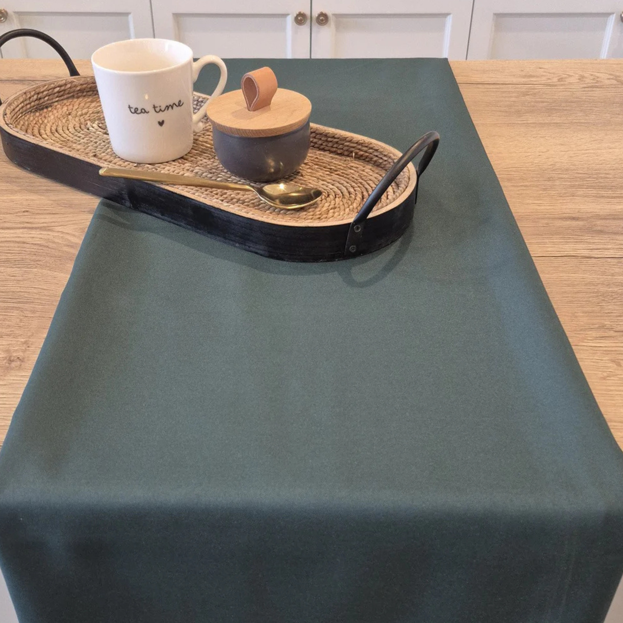 Nappe unie vert foncé 60 x 90 po - Brunelli