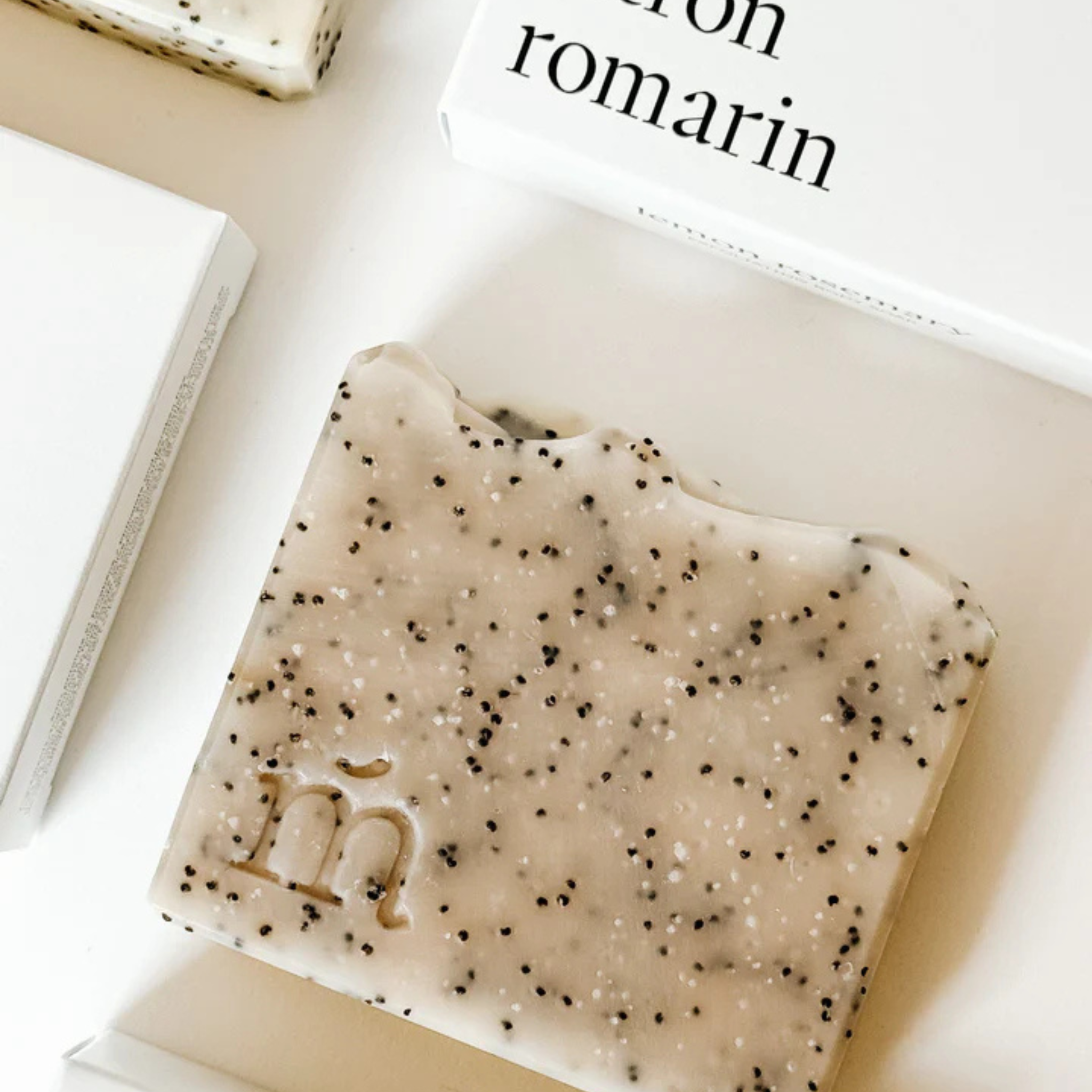 Lemon and Rosemary Exfoliating Body Soap Bar 115g - Marée Chandelles