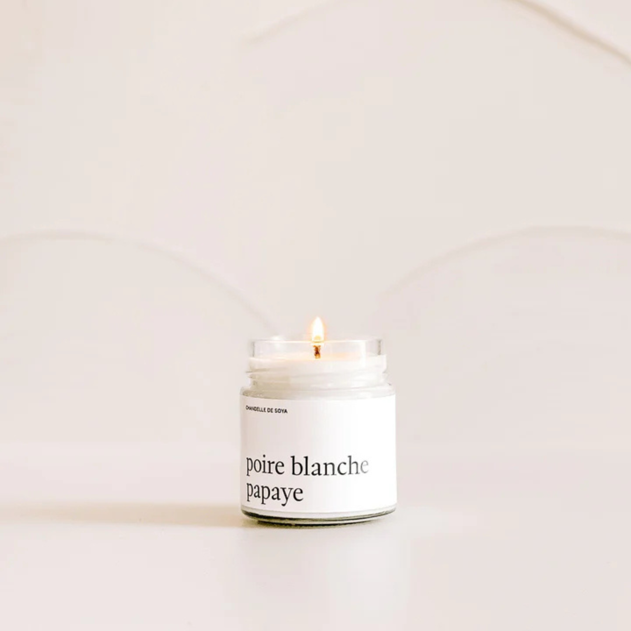 Chandelle de soya Poire blanche et papaye 212 ml - Marée Chandelles