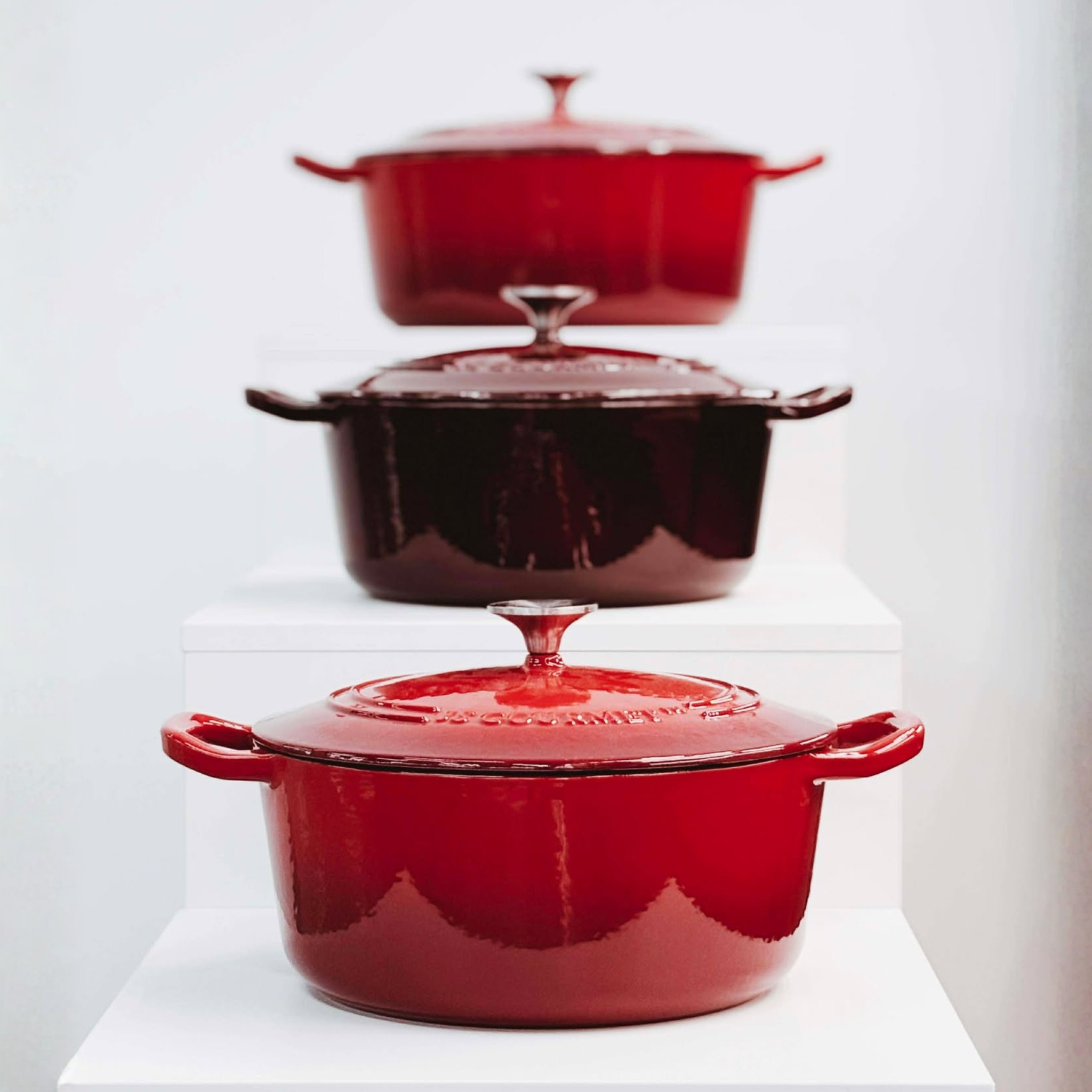 Cocotte ronde en fonte rouge 5,2 L