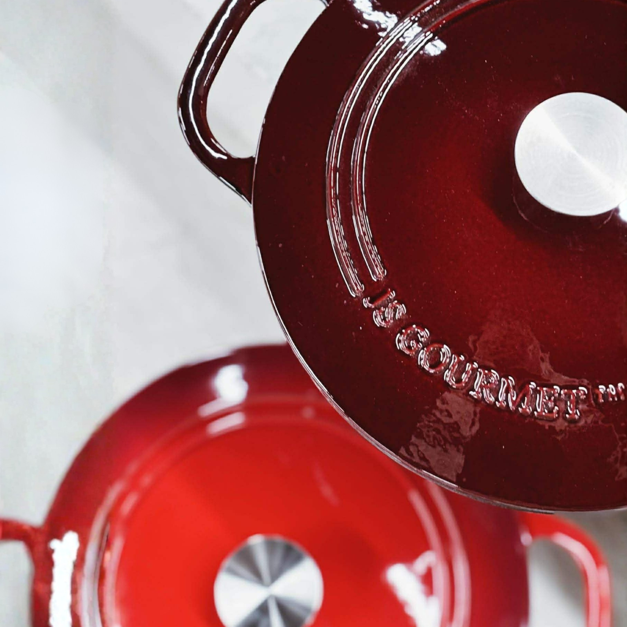 Cocotte ronde en fonte bordeaux 5,2 L