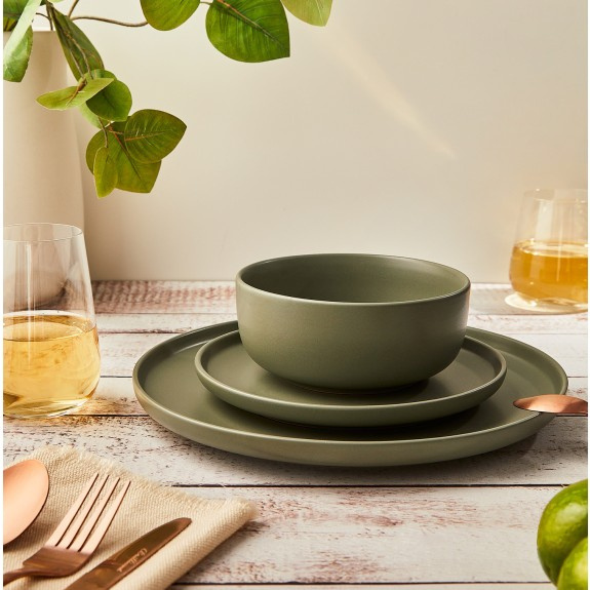 Ensemble de vaisselle en grès Mirage Olive 12 pièces - Brilliant
