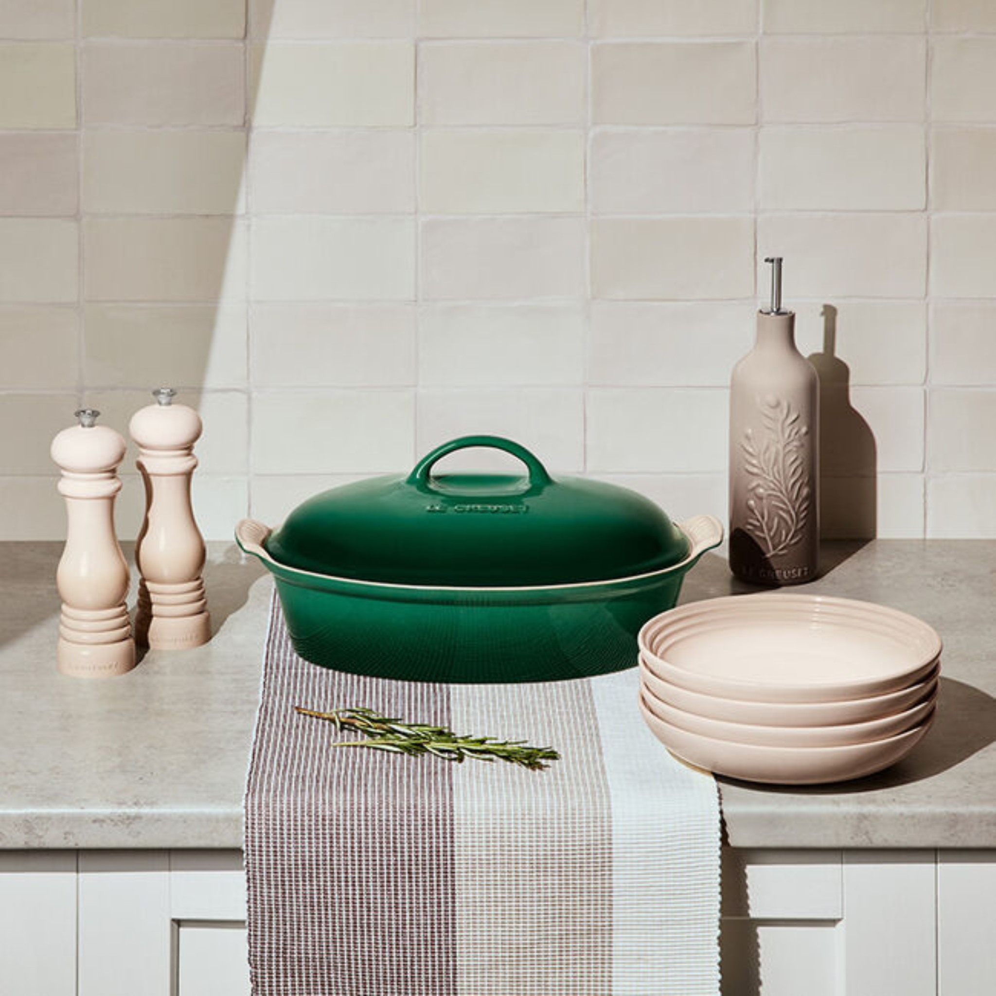 Plat ovale couvert Artichaut 3,8 L - Le Creuset