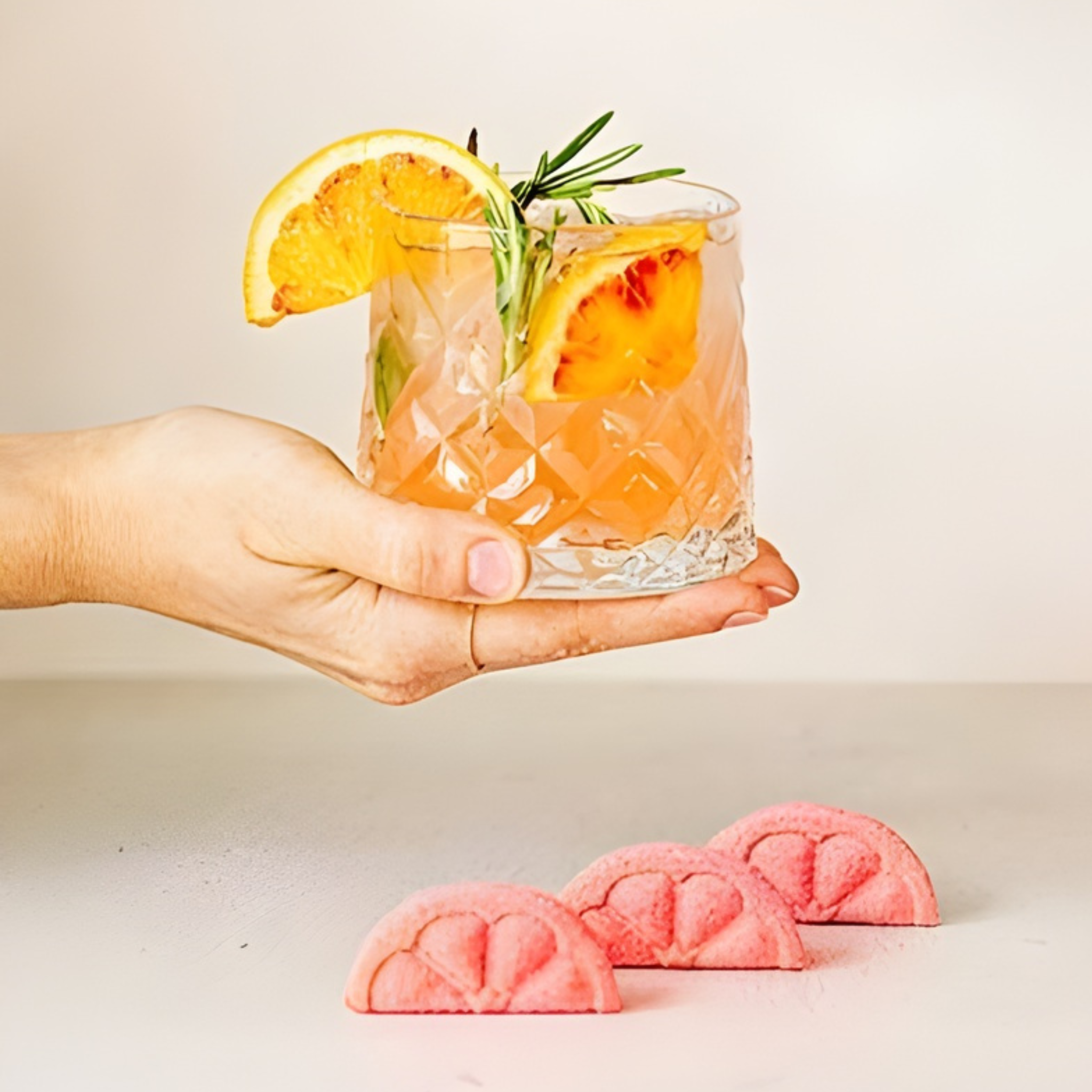 Ensemble de 6 bombes à cocktail Gin tonic orange sanguine et romarin - Poseidn