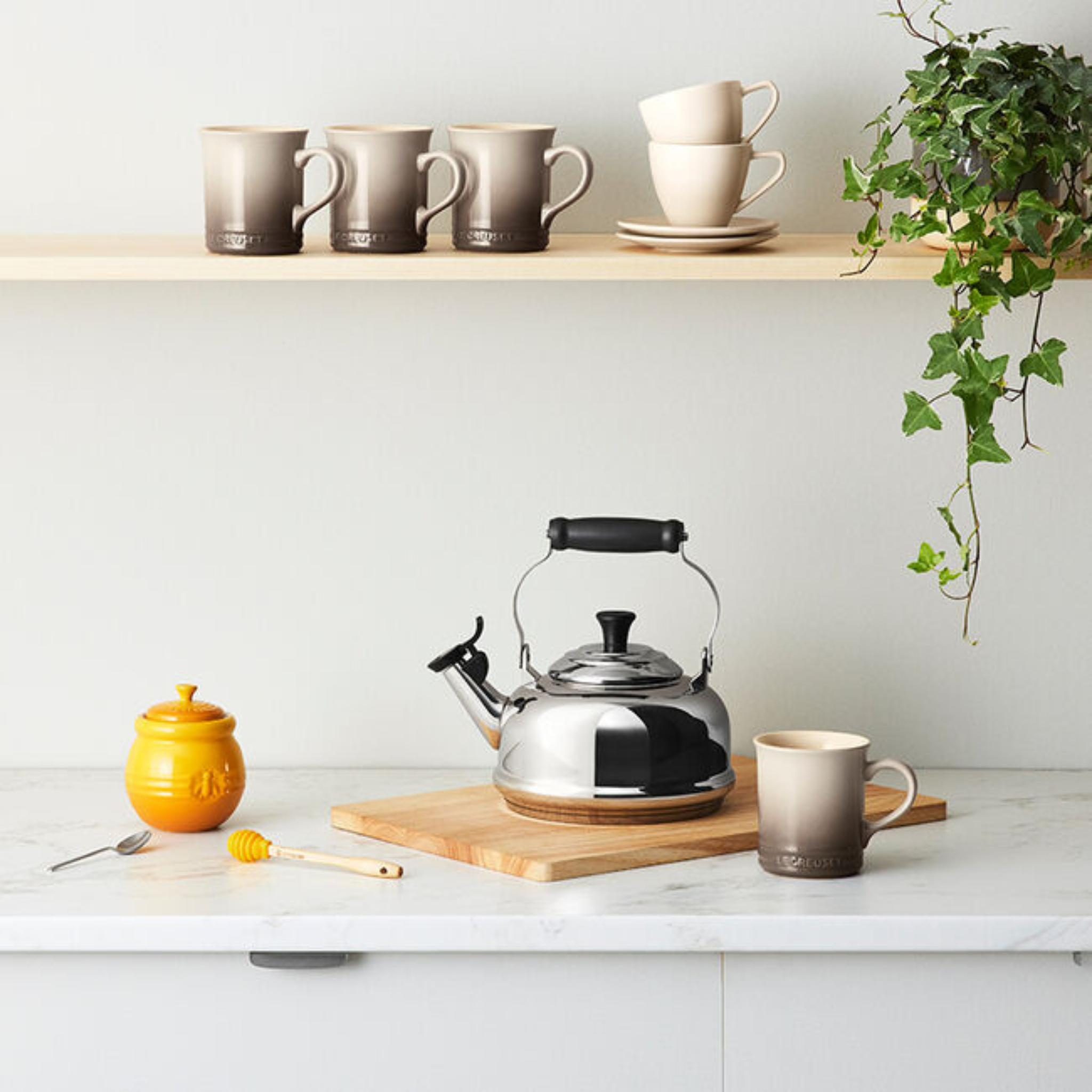 Bouilloire sifflante classique acier inoxydable 1,6 L - Le Creuset Le Creuset