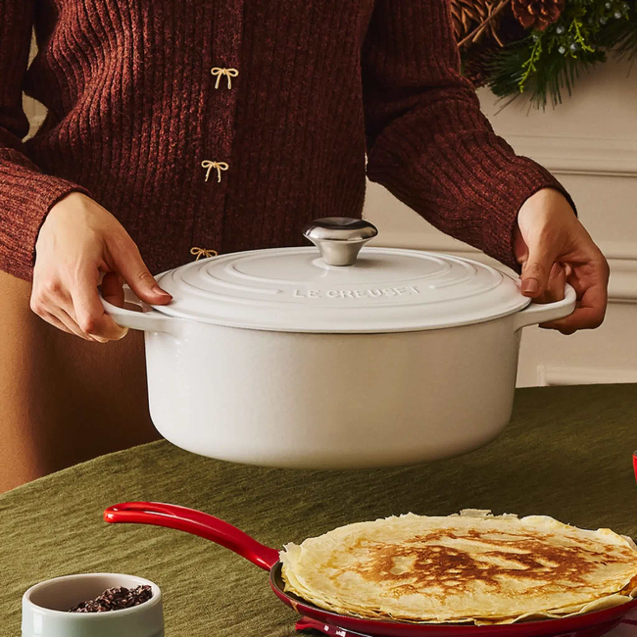 Oval Casserole Dish, White - Le Creuset 6.3 L, durability and Oval Casserole Dish, White - Le Creuset 6.3 L, durability and