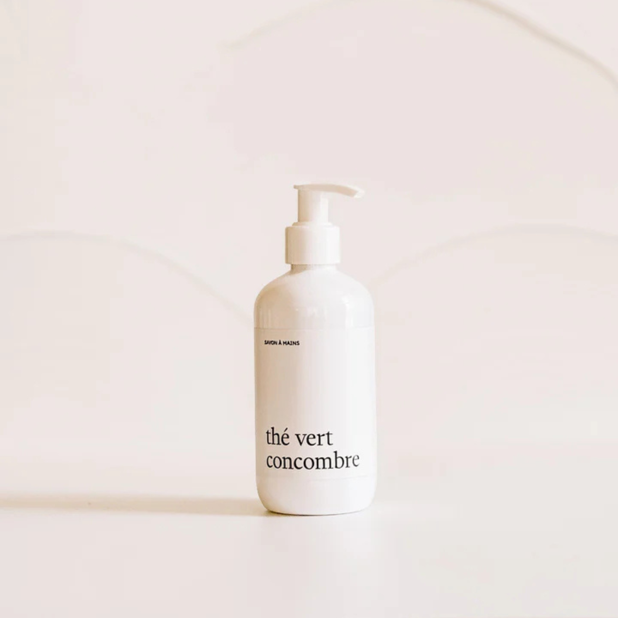 Savon à mains thé vert et concombre Marée Chandelles avec mousse hydratante et parfum frais
