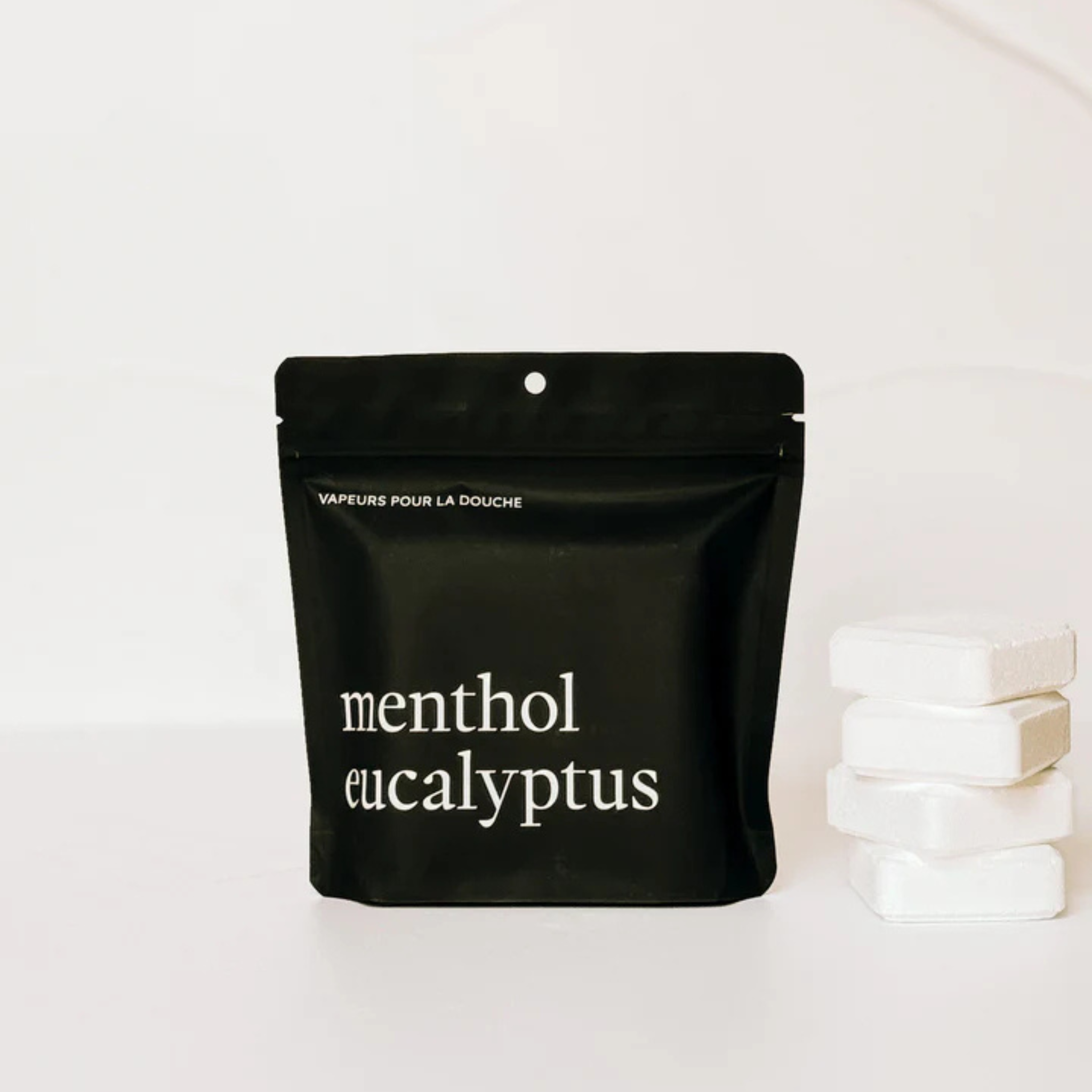 Ensemble de 4 sachets vapeurs de douche menthol et eucalyptus Marée Chandelles 200g