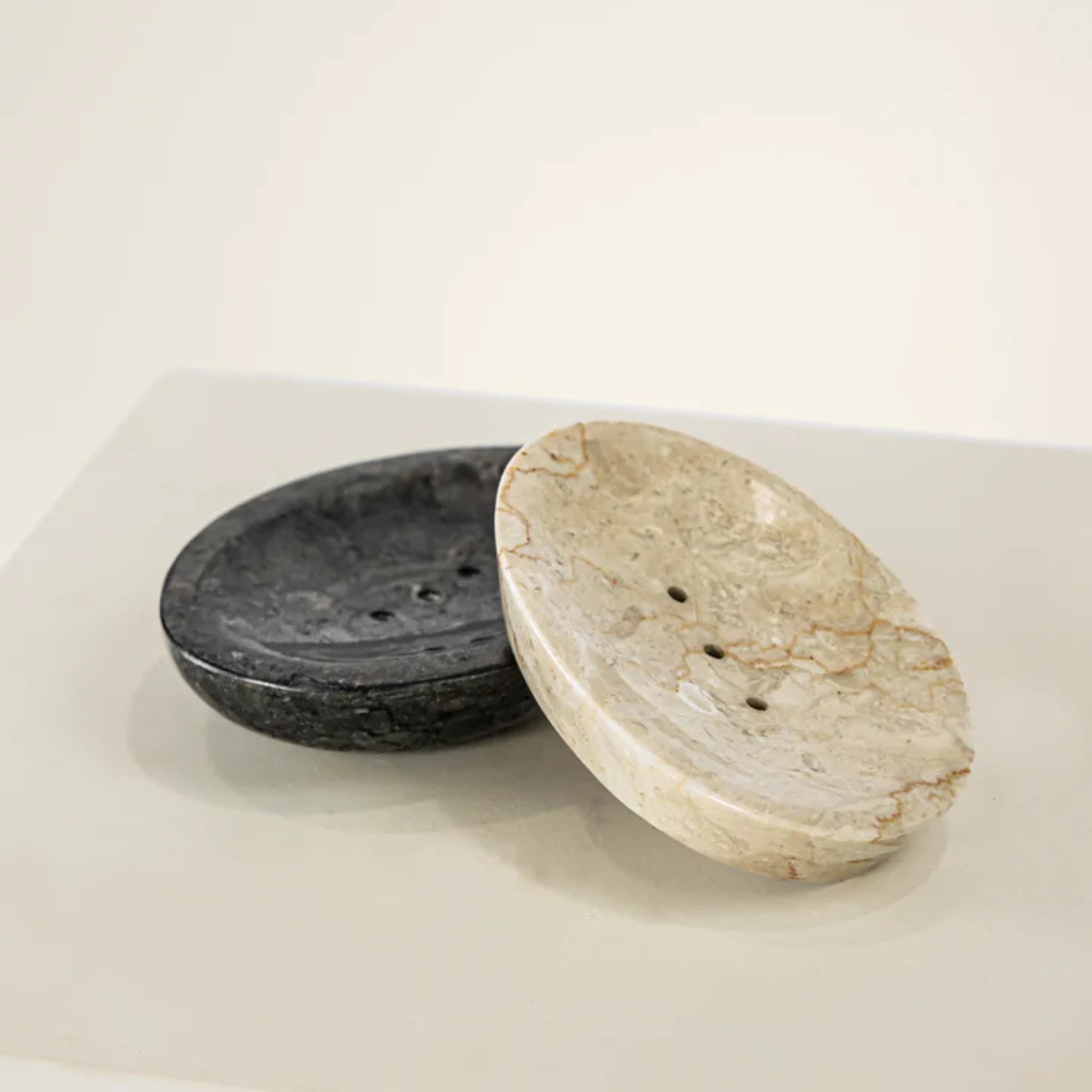 Porte savon en marbre crème - Crusoë