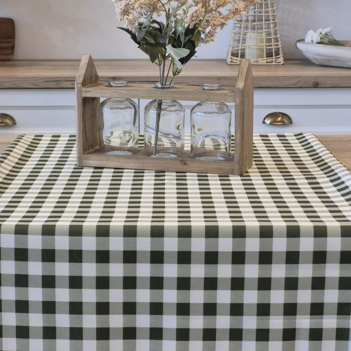 Nappe à carreaux verts sur fond blanc (style vichy) 60 x 90 po - Brunelli
