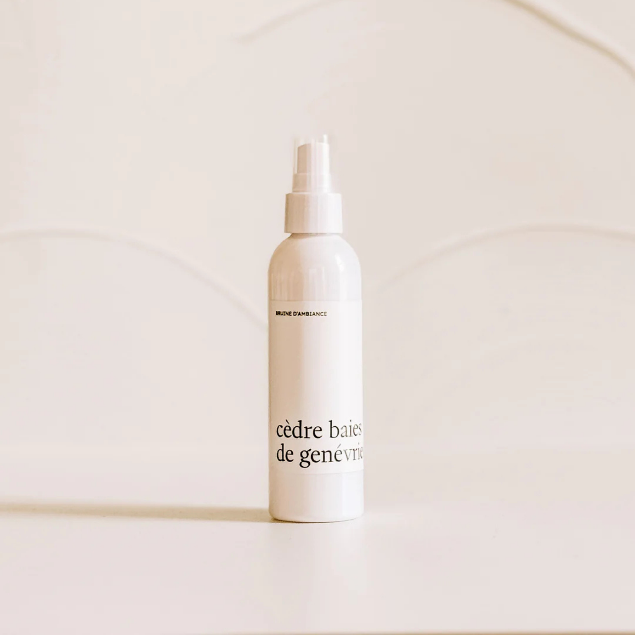 Cedar and Juniper Berry Room Spray 150ml - Marée Candles