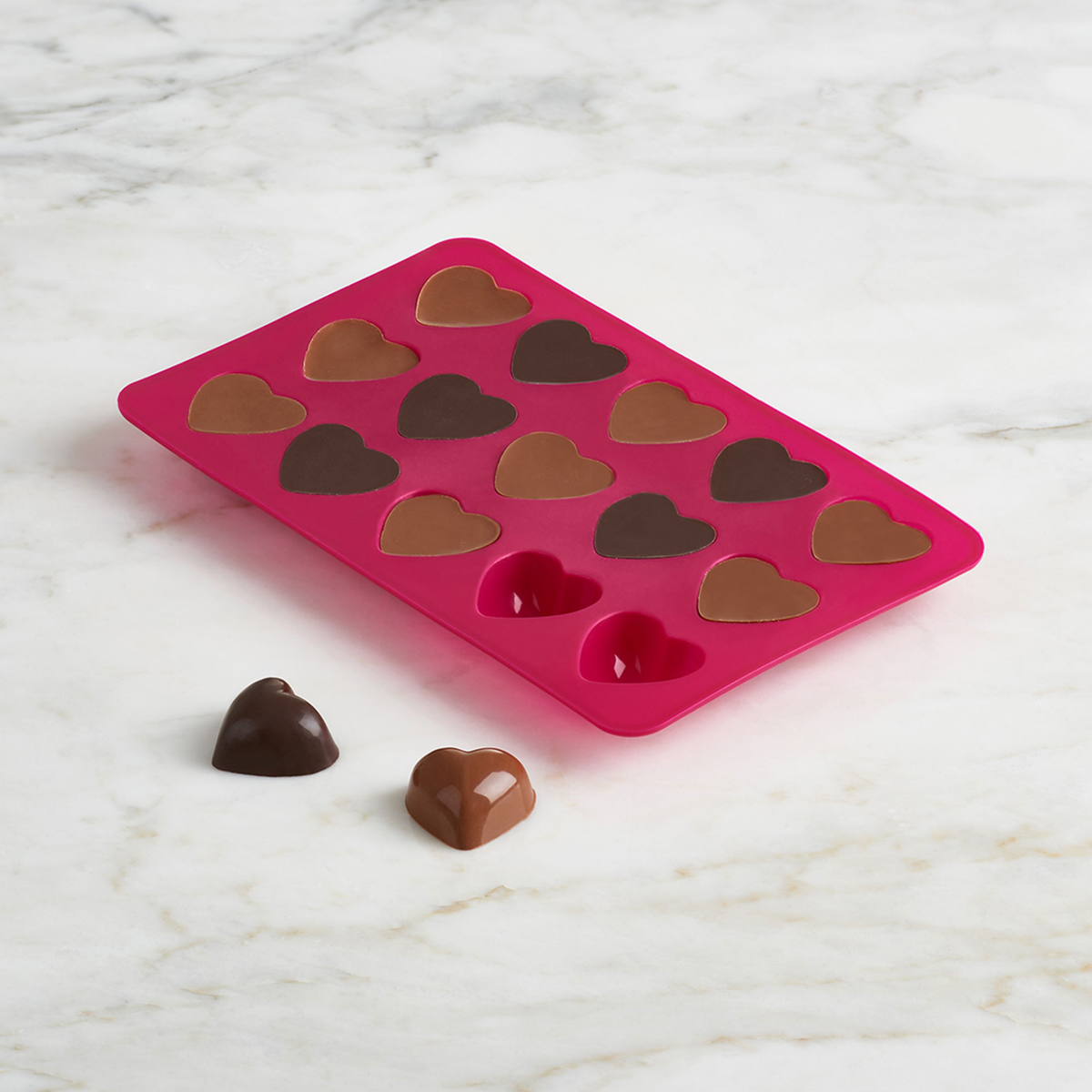 Moule à chocolat en silicone Cœurs Trudeau avec chocolats maison