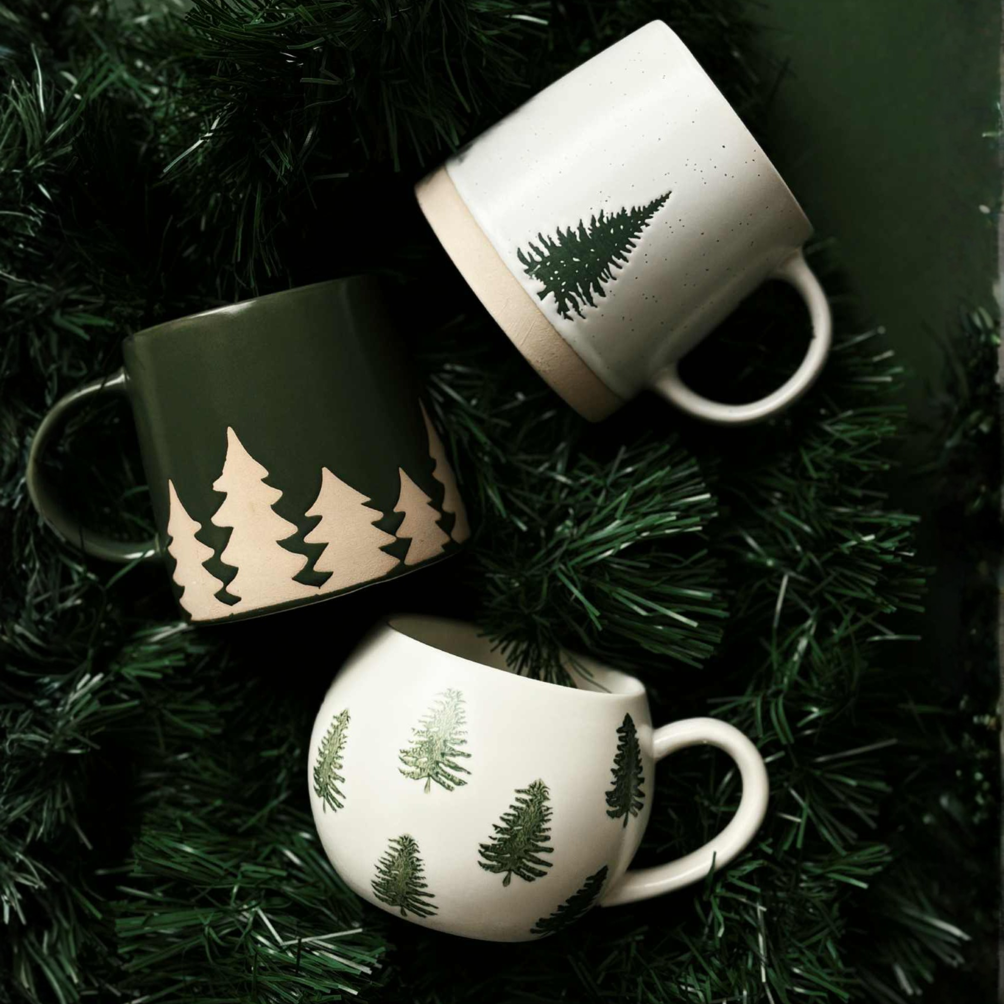 Tasse ronde avec sapins 473 ml