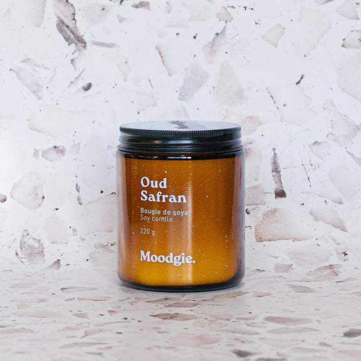 Soy candle with Oud and saffron fragrance - Moodgie