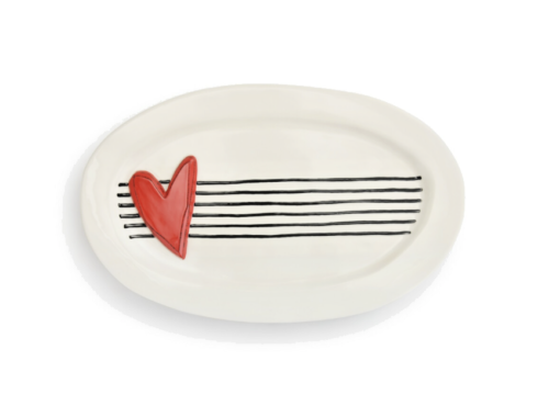 Plateau de service avec cœur rouge