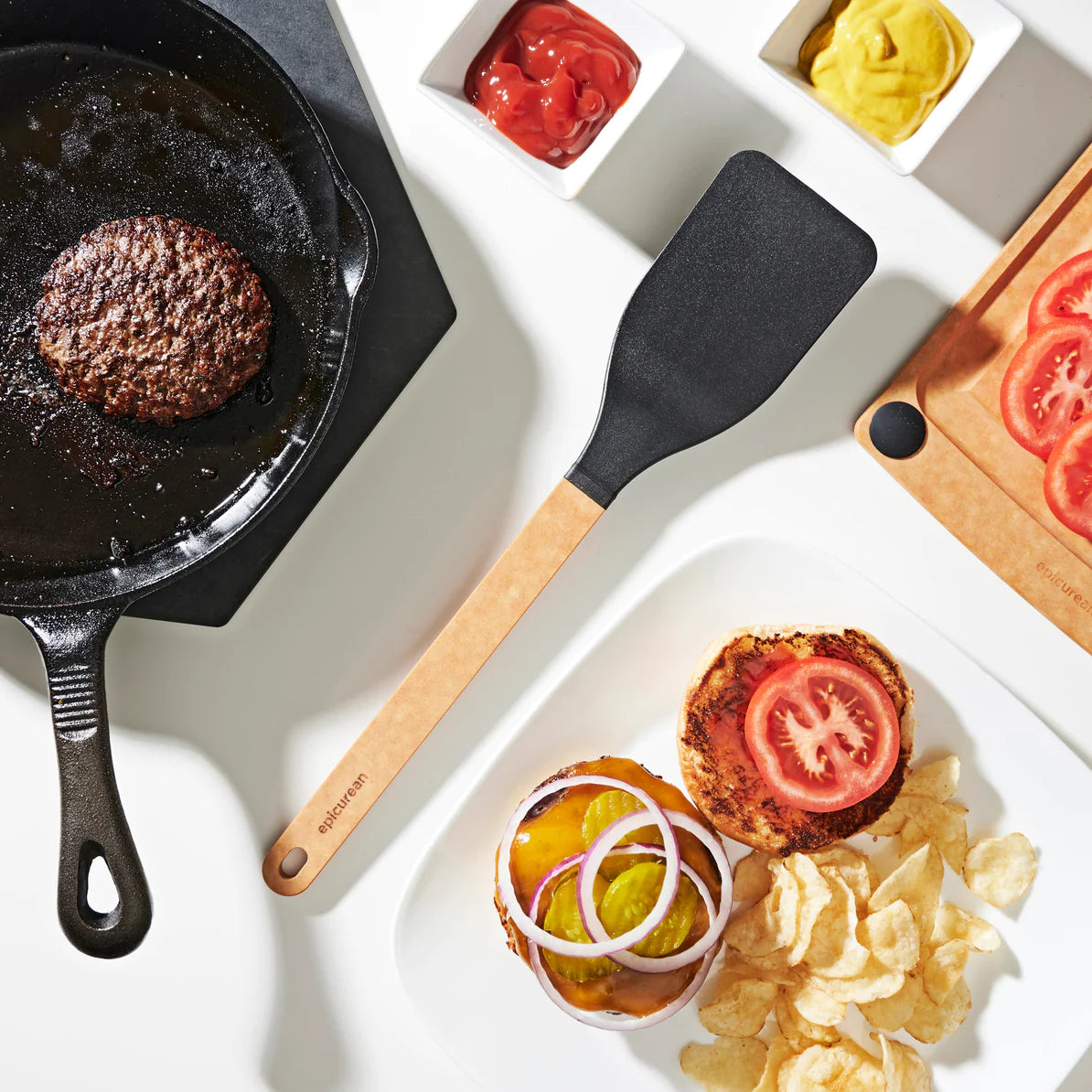 Spatule moyenne en nylon Noir 15po - Epicurean