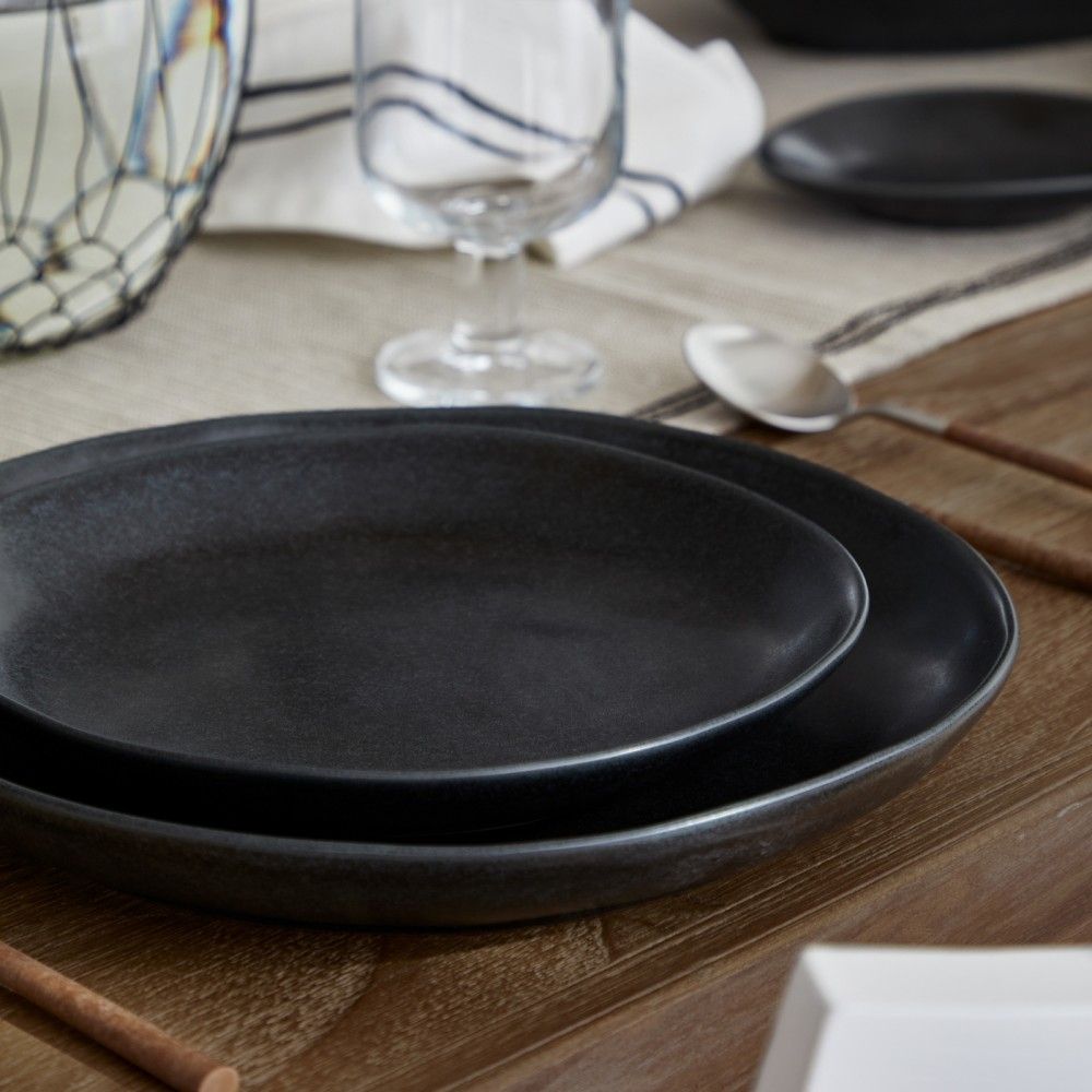 Assiette en grès Livia Noir mat 22 cm