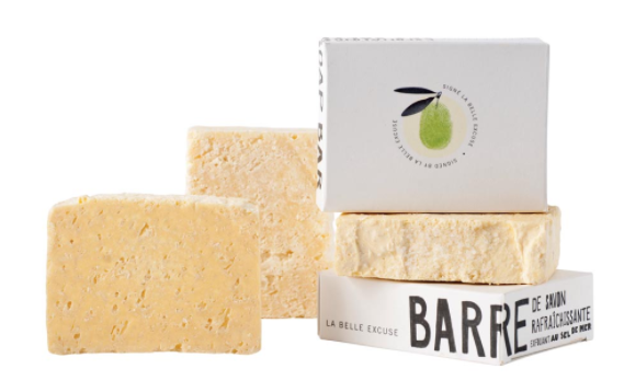 Refreshing exfoliating bar with olive oil and sea salt - La Belle Excuse 