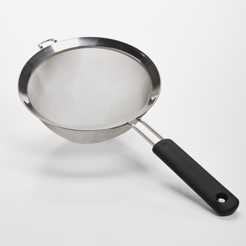 Passoire en inox 8po