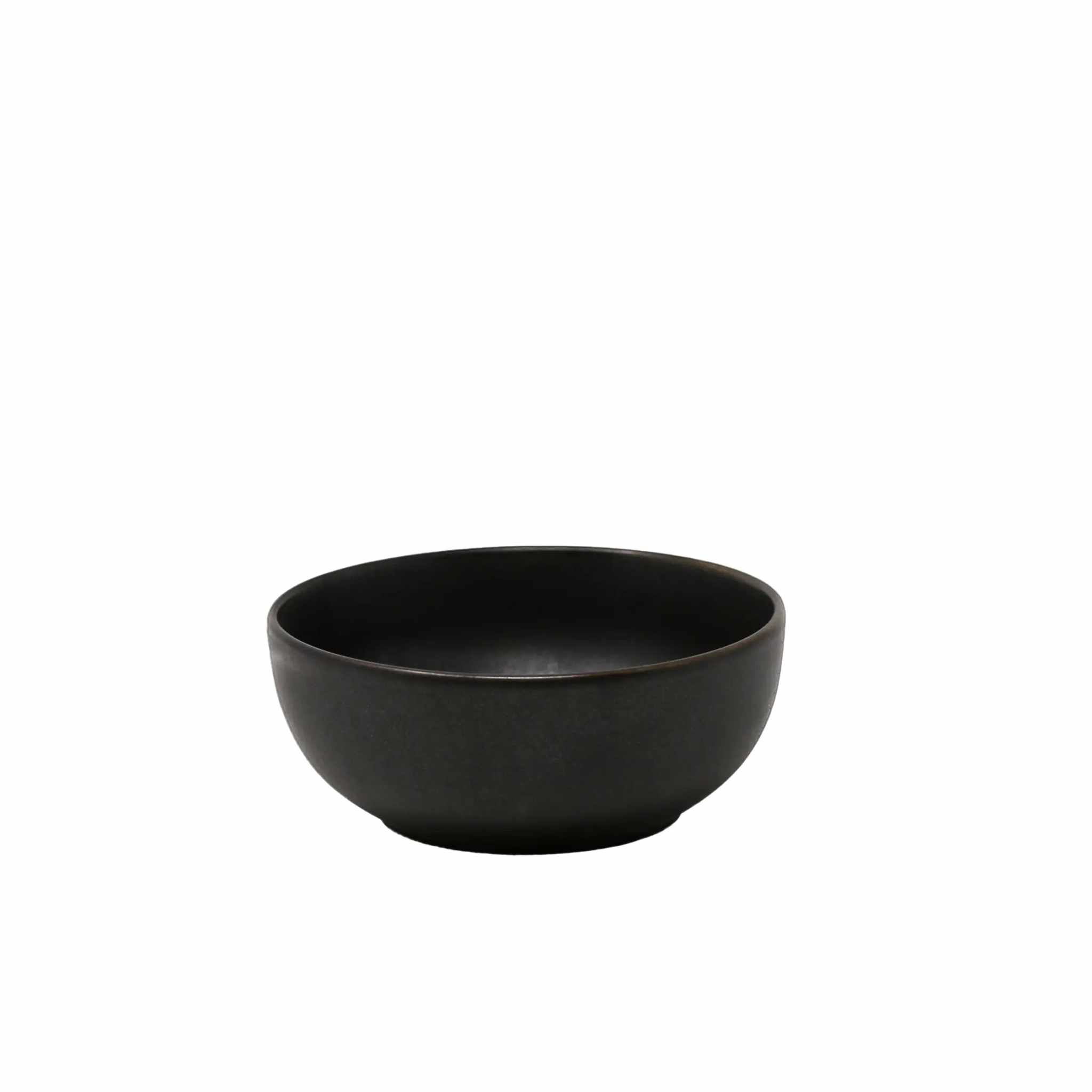 Bol Noir mat fine black matte porcelain bowl from Egypt