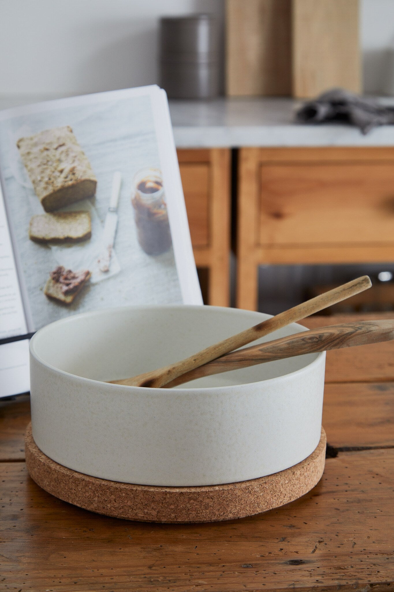 Redonda White Serving Bowl 20cm - Costa Nova