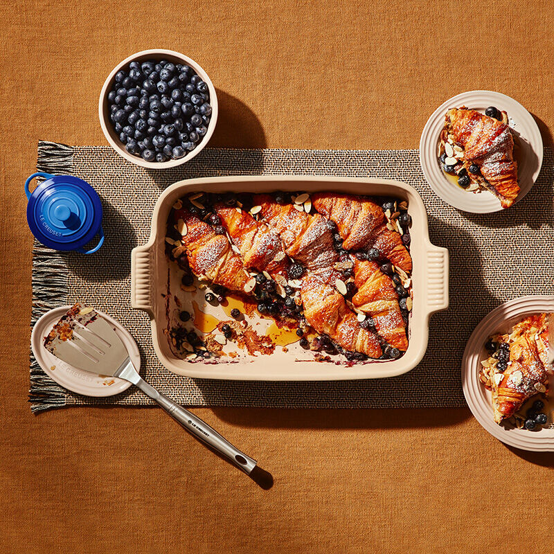 Le Creuset Meringue Rectangular Stoneware Dish 2.3 L