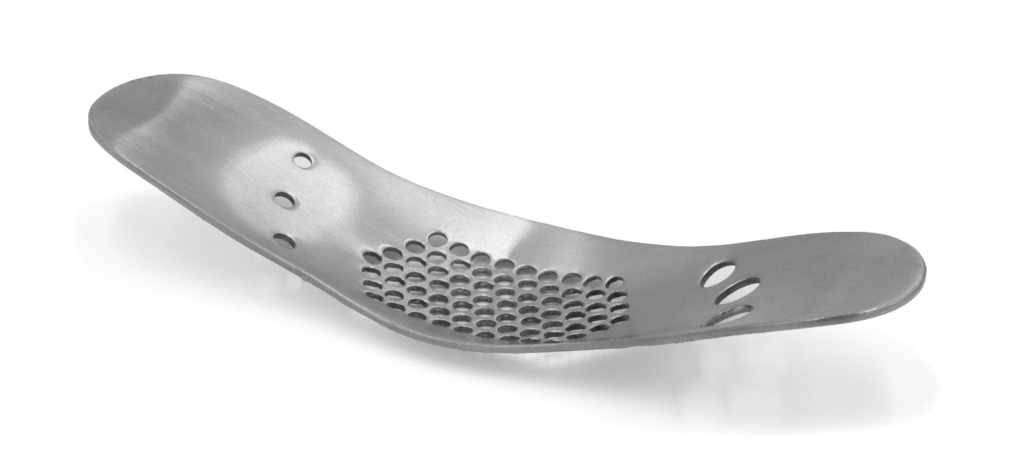 Presse-ail avec coupeur de fines herbes