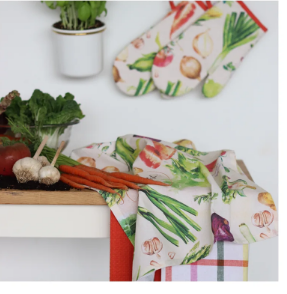 Set of 2 Vegetable Oven Mitts